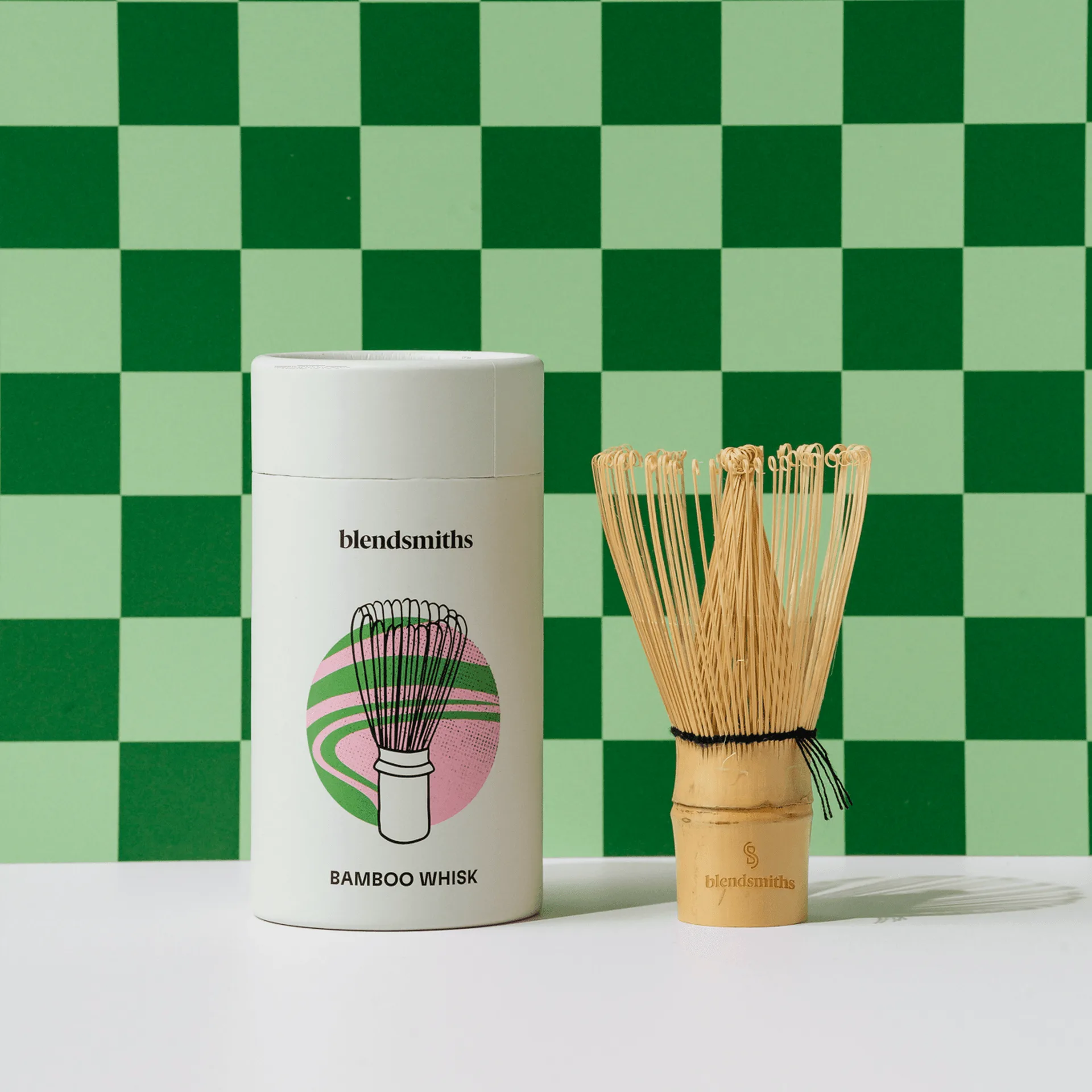 Ceramic vs Glass Matcha Bowl: Which Material Is Best for Your Matcha Ritual?