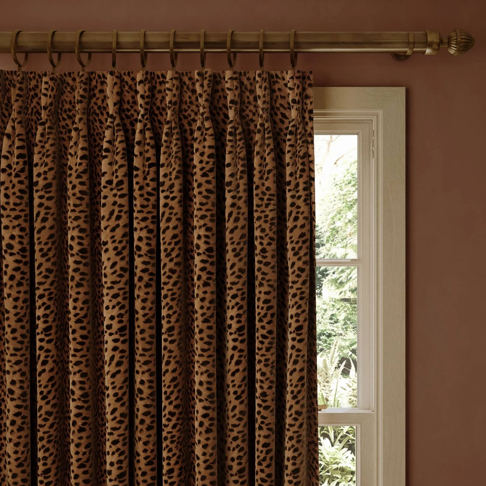 SAVANNA Velvet Curtain - Cosmos