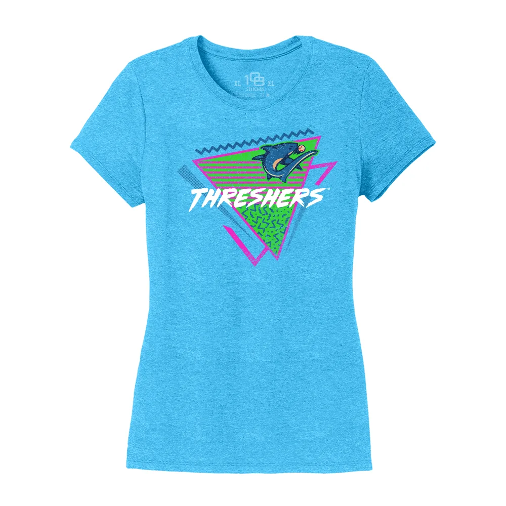 دليل مقاسات تي شيرت Clearwater Threshers 90s للنساء