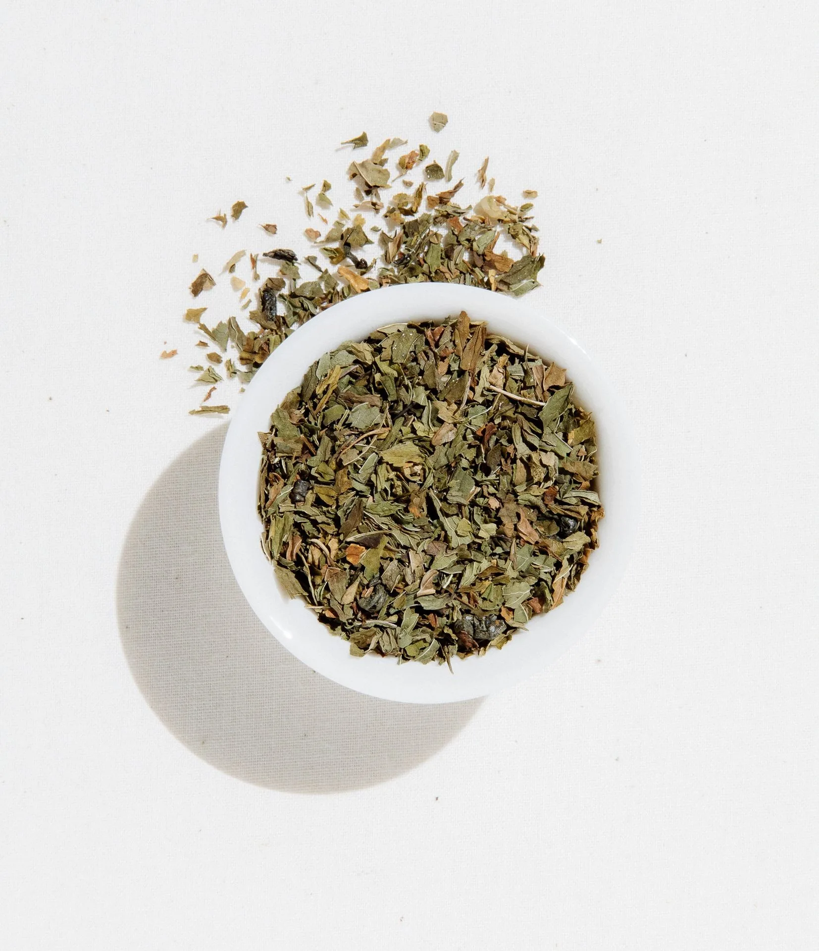 Como preparar a chávena perfeita de chá de menta marroquino