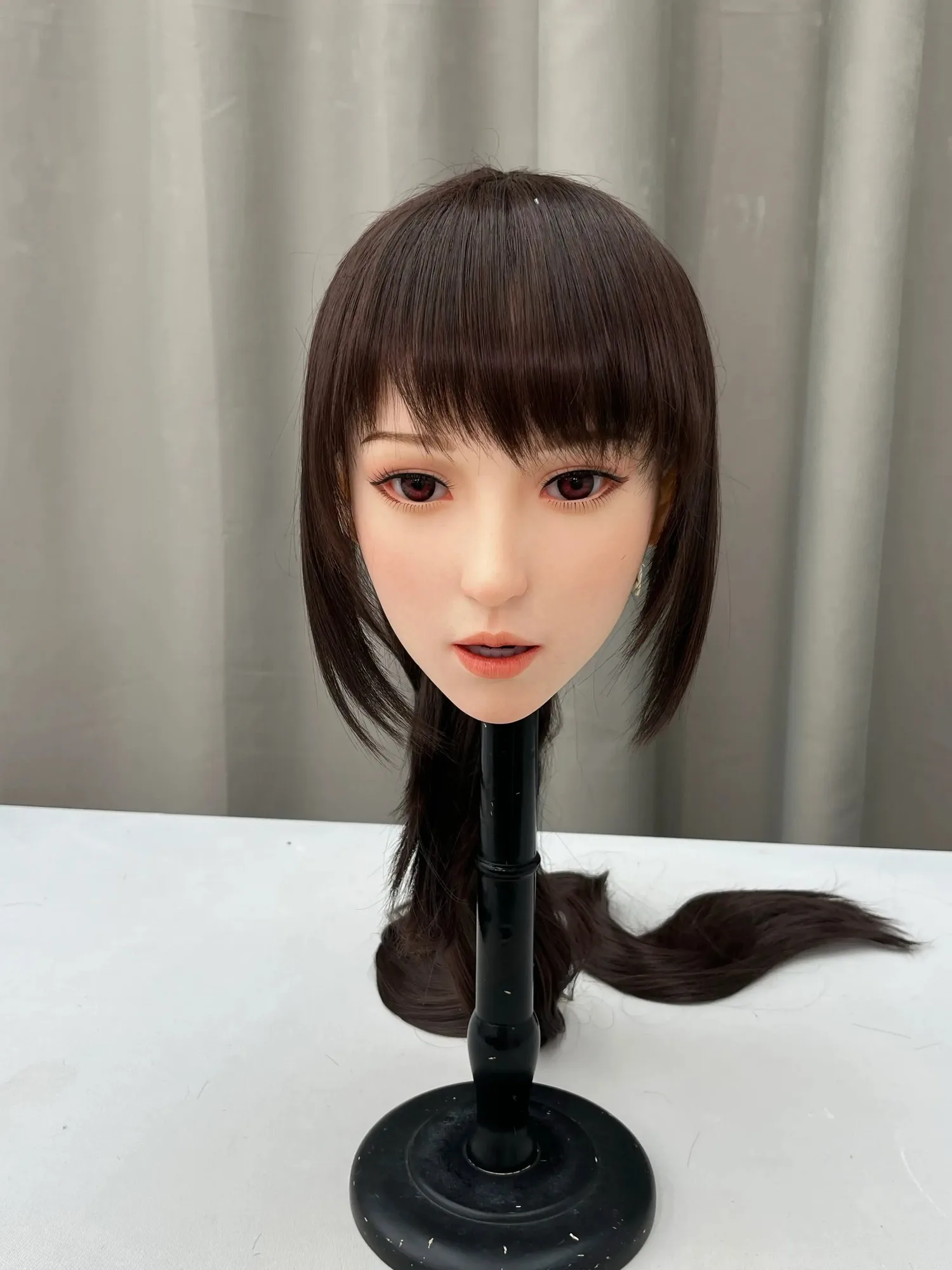 Movable Jaw Doll Heads: What to Know Before You Buy
