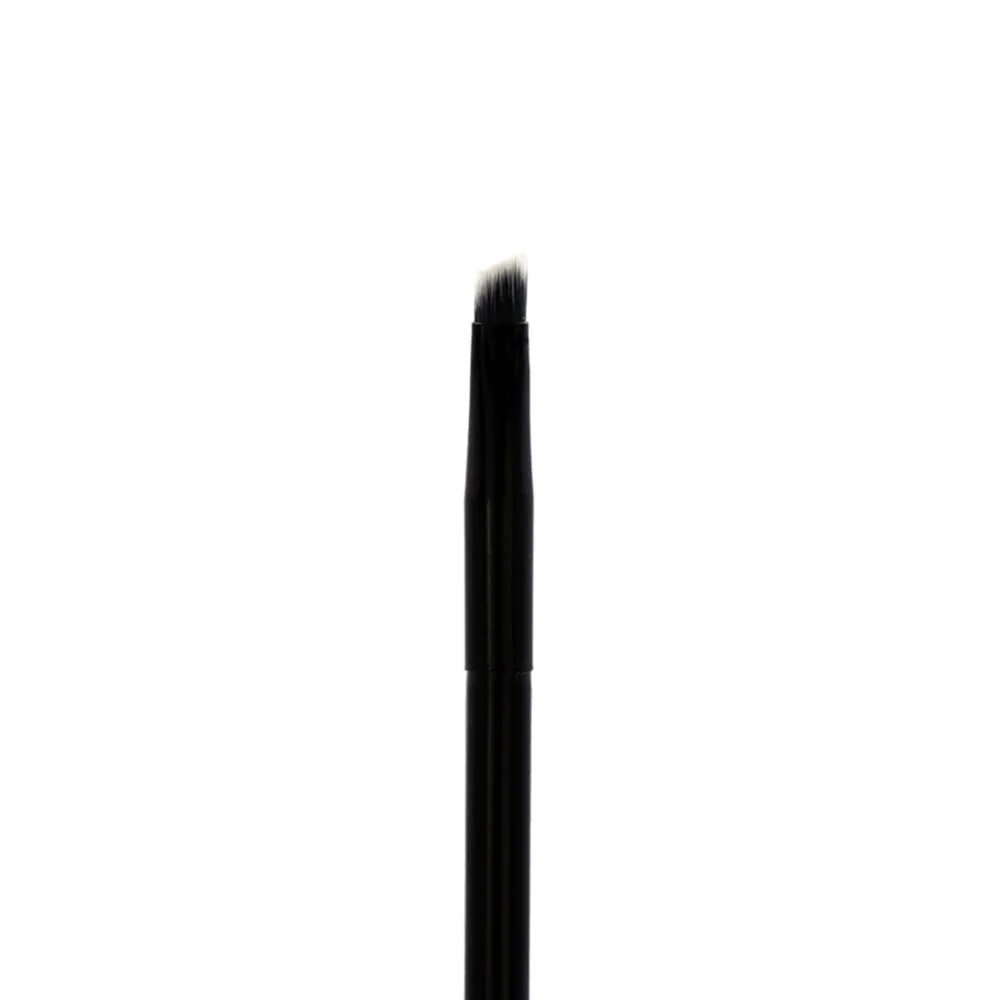 Makeup Brush Care 101: How Often Should You Clean Your Brushes and Why