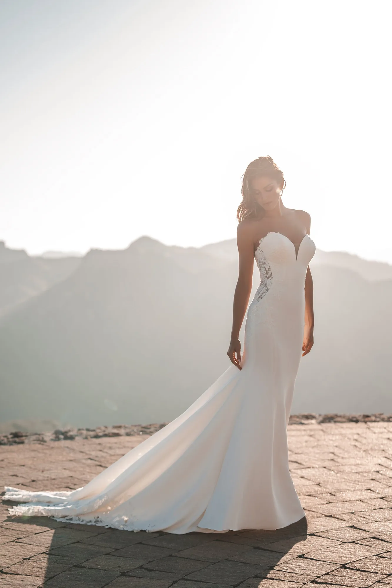 A1214 Wedding Dress: Key Buying Tips