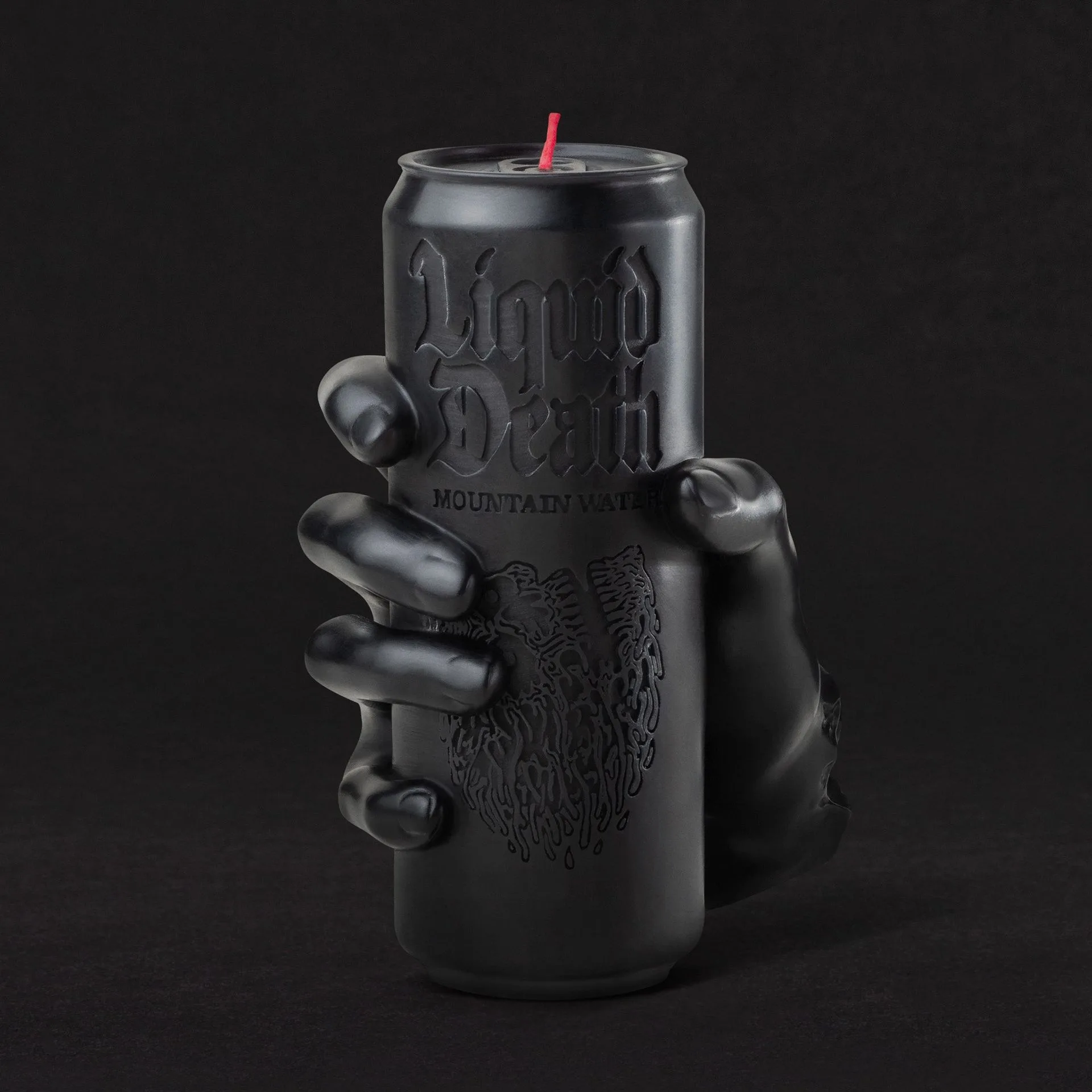 Martha Stewart x Liquid Death Uit elkaar gehaalde momenten-kaars