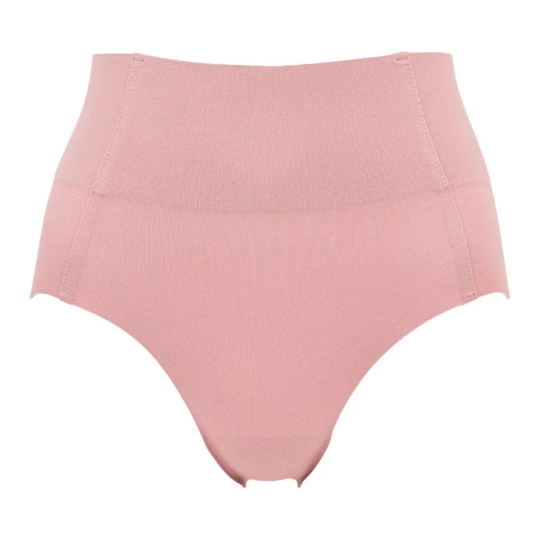 How to Smooth Back Bulges Under Fitted Clothes