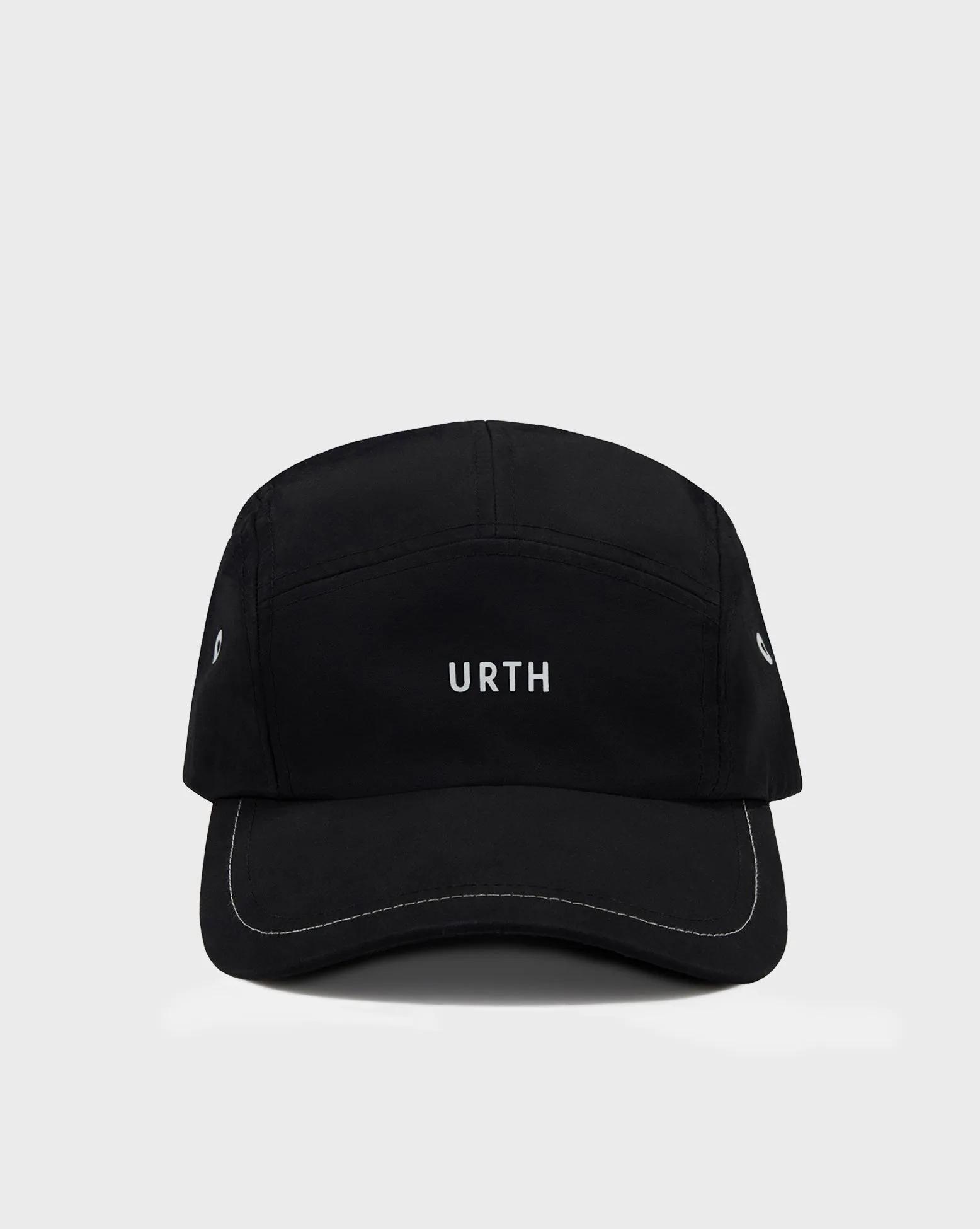 How to Choose the Right Hat for Outdoor Photography