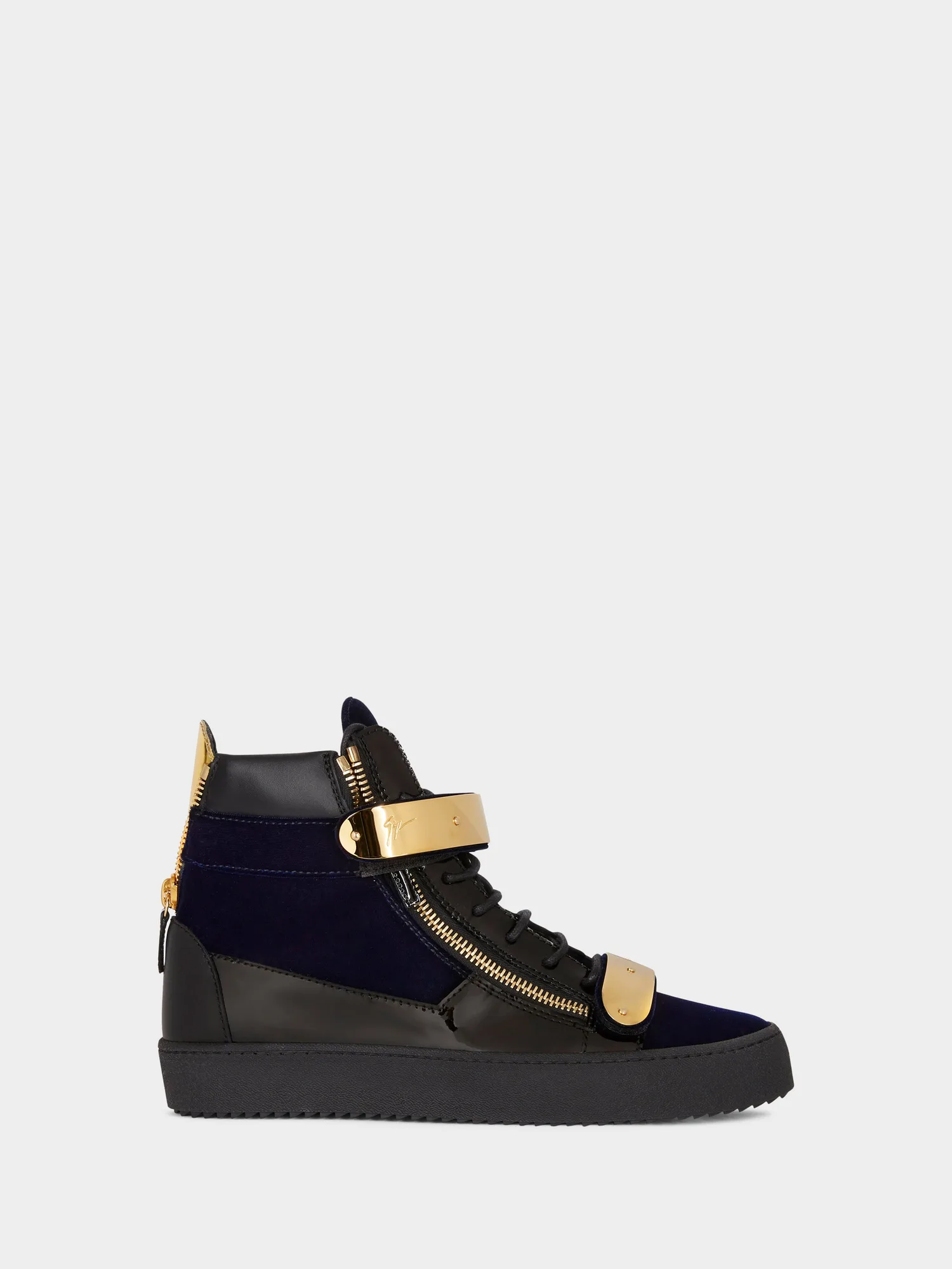 Comment porter la sneaker COBY au quotidien