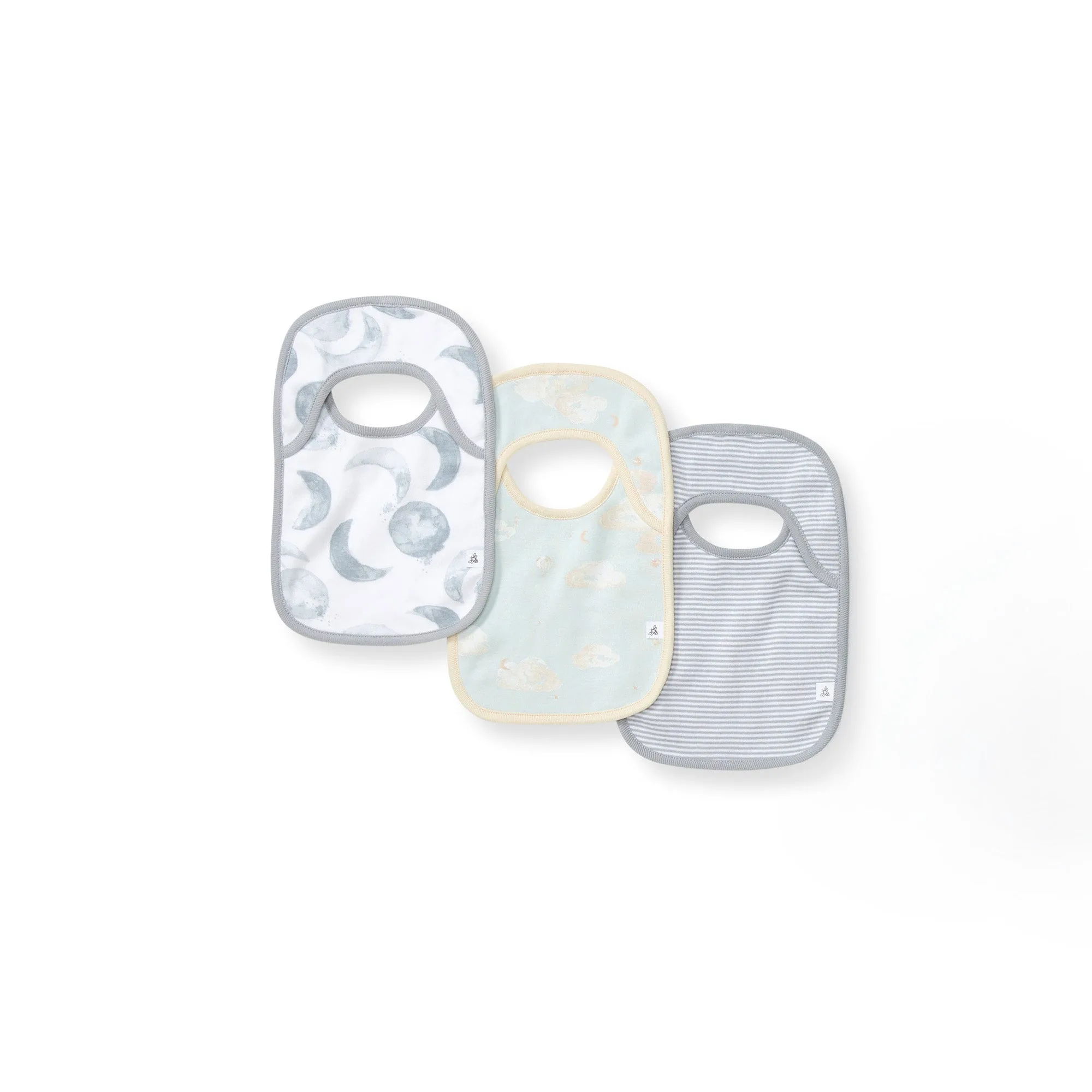 Why Organic Cotton Bibs Are Better for Babies