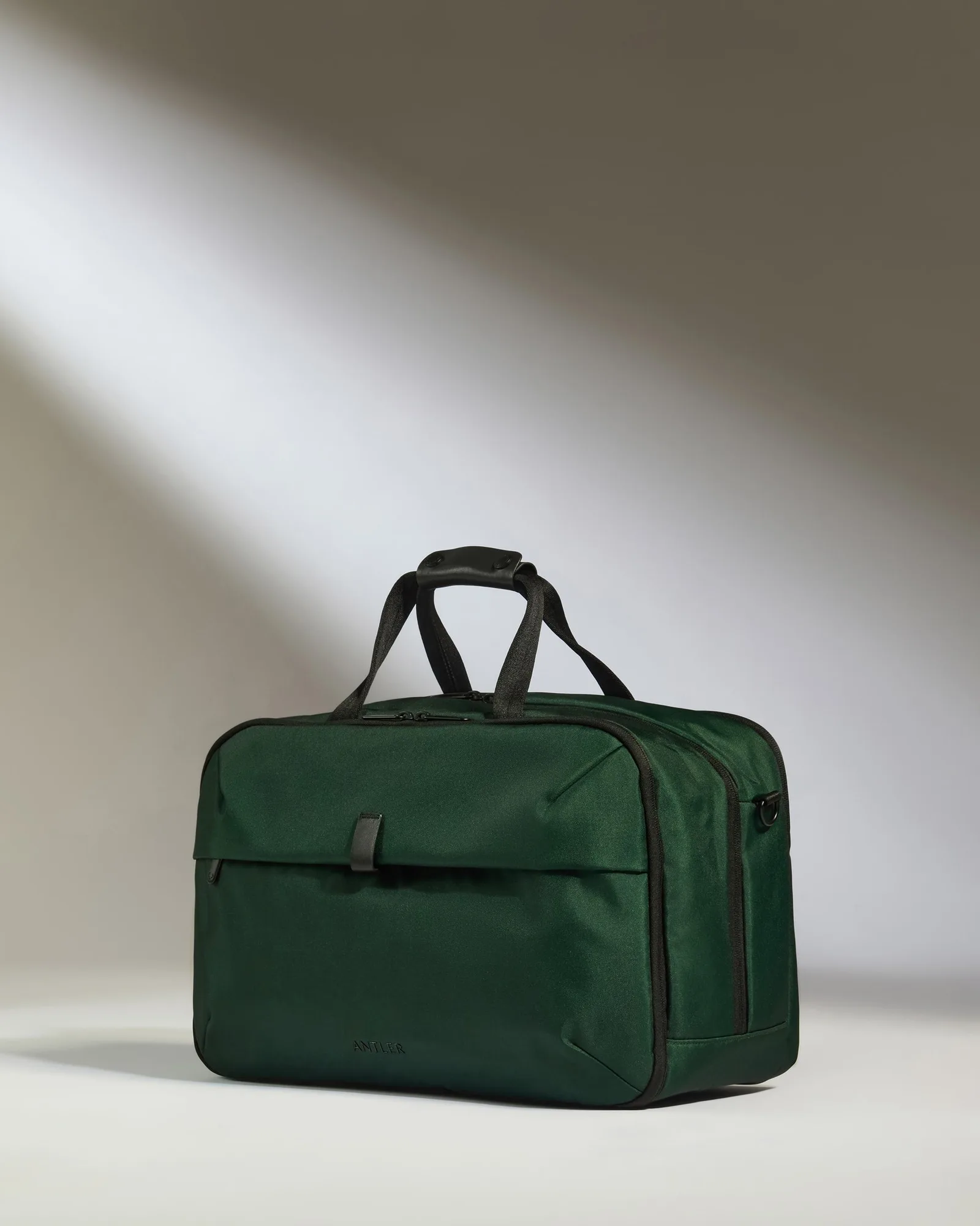 Overnight Bag in Antler Green - Urban Light