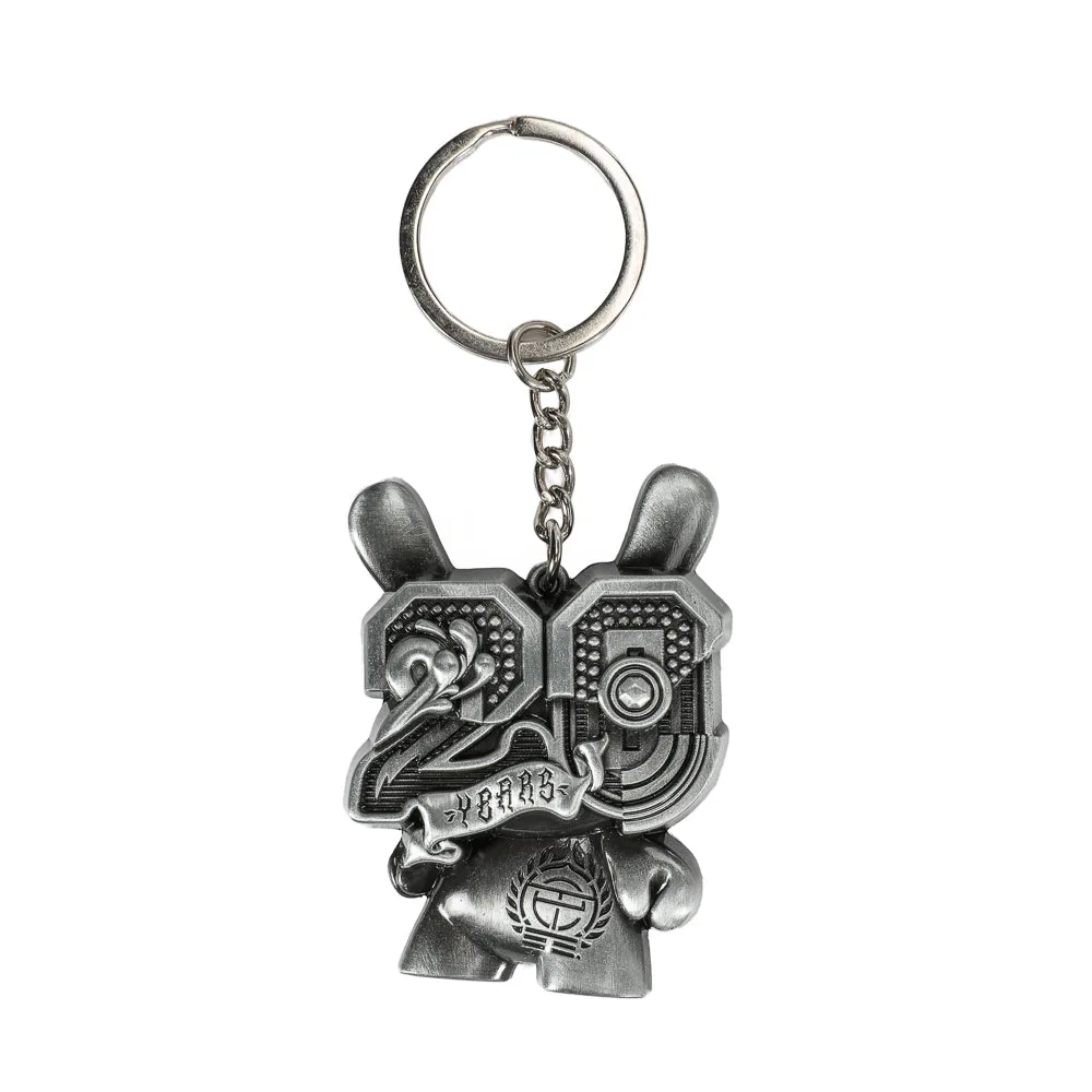 20e verjaardag Solid Metal Dunny Sleutelhanger - "Silverchrome" door Tristan Eaton (Limited Edition van 200)