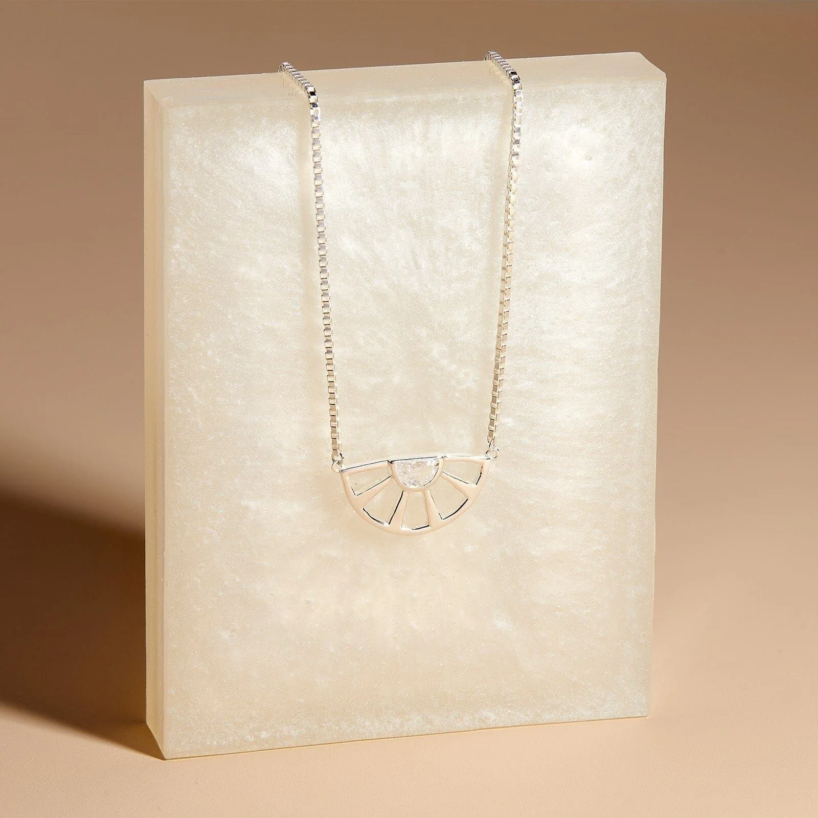 The Ultimate Jewelry Gift Guide: Top Picks for Every Personality