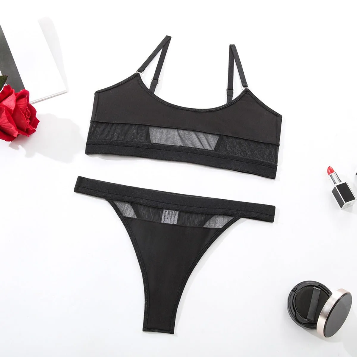 Comment choisir un ensemble de lingerie transparente