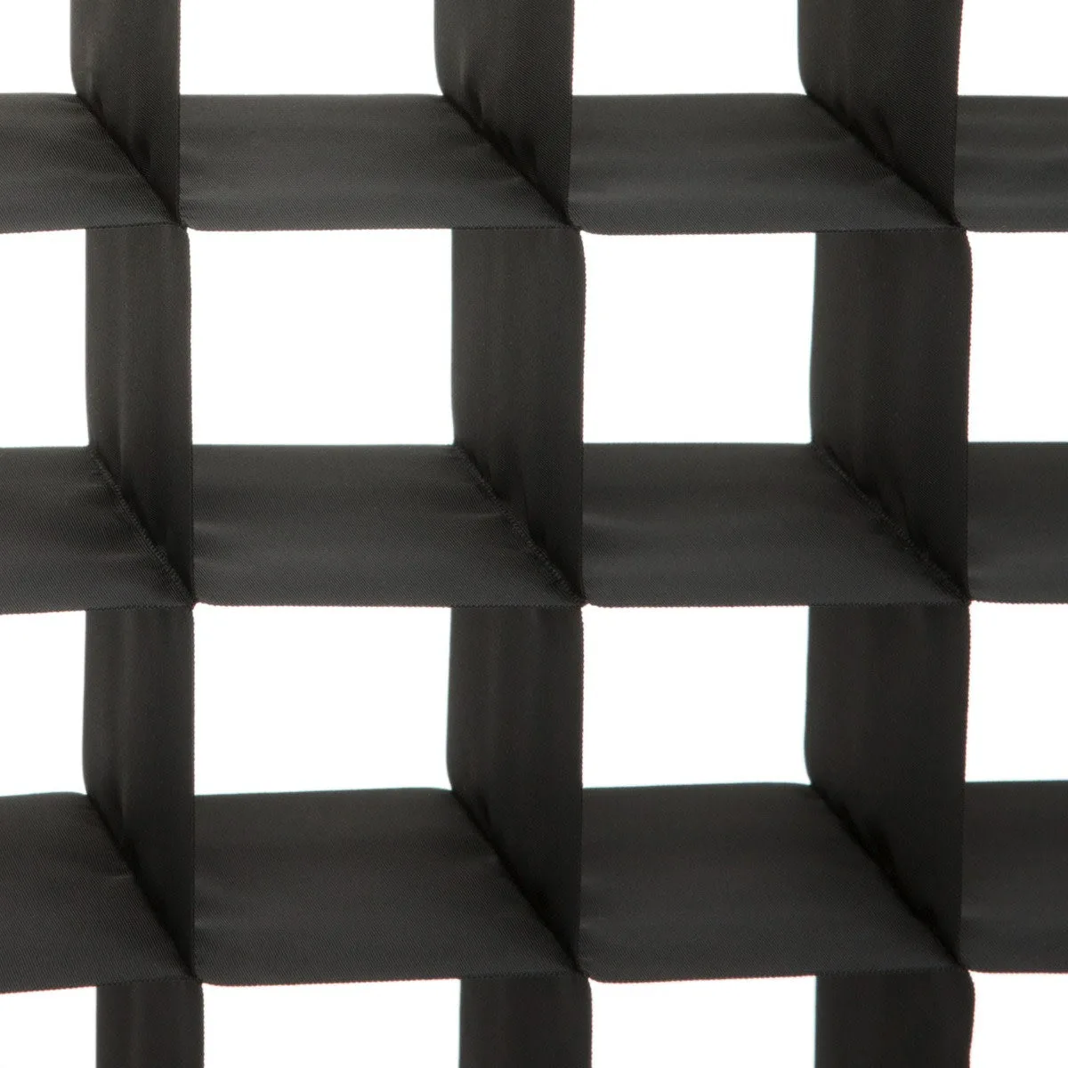 Renting a Nid d'Abeille Frame for Large Sets