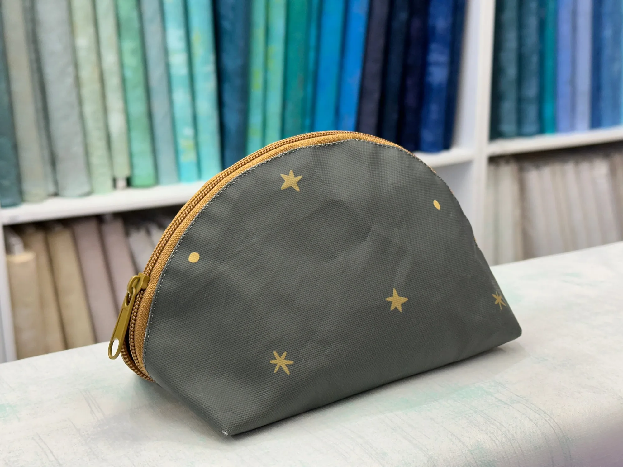 How to Sew a Taco Pouch Bag with a Pattern