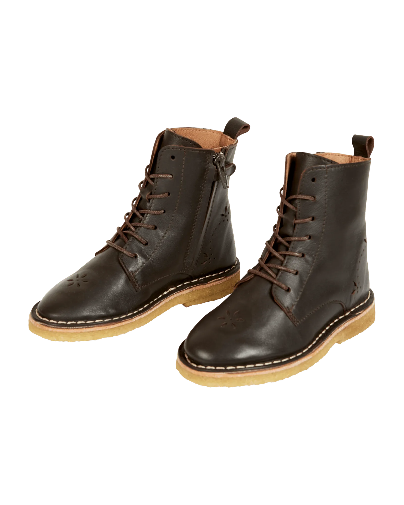 Boots à lacets cuir cacao : taille et entretien