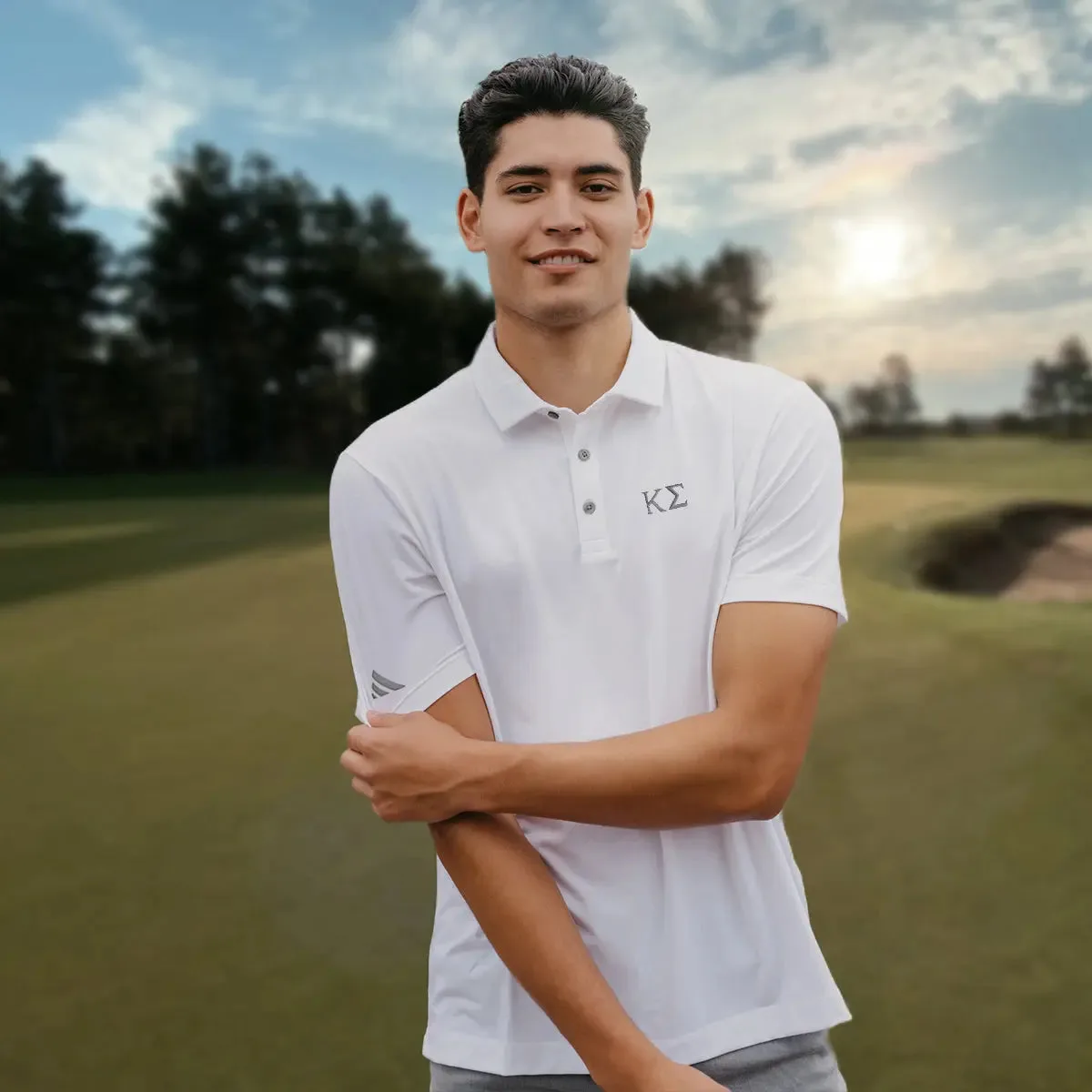 Polo da golf bianco Kappa Sig Adidas con lettere greche