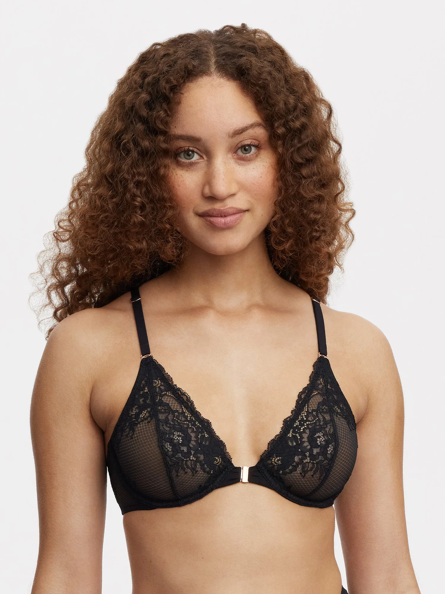 Front Close Bra vs Back Close: Which Is Easier?