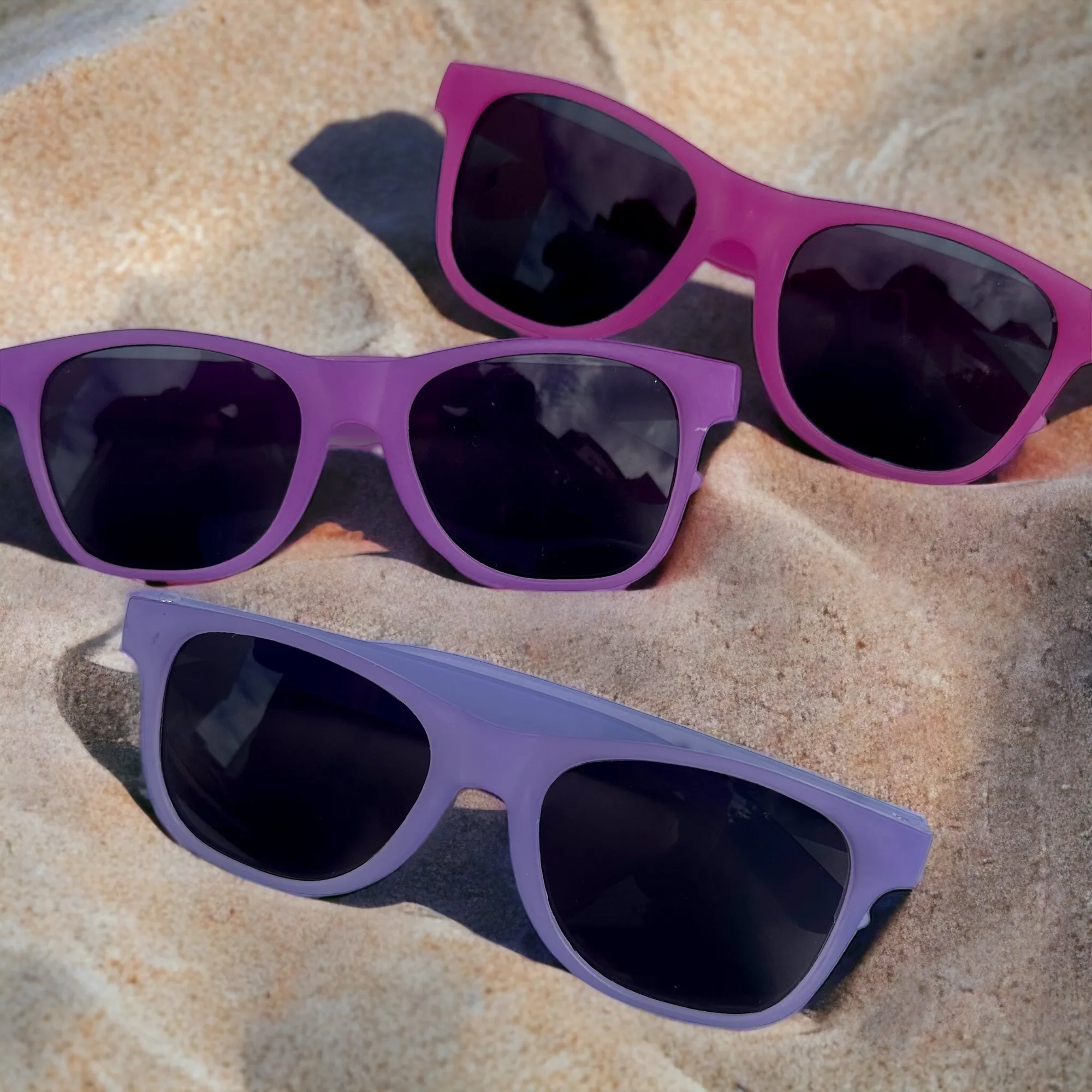 Gafas de Sol Reactivas: Protección UV para Amantes de las Uñas