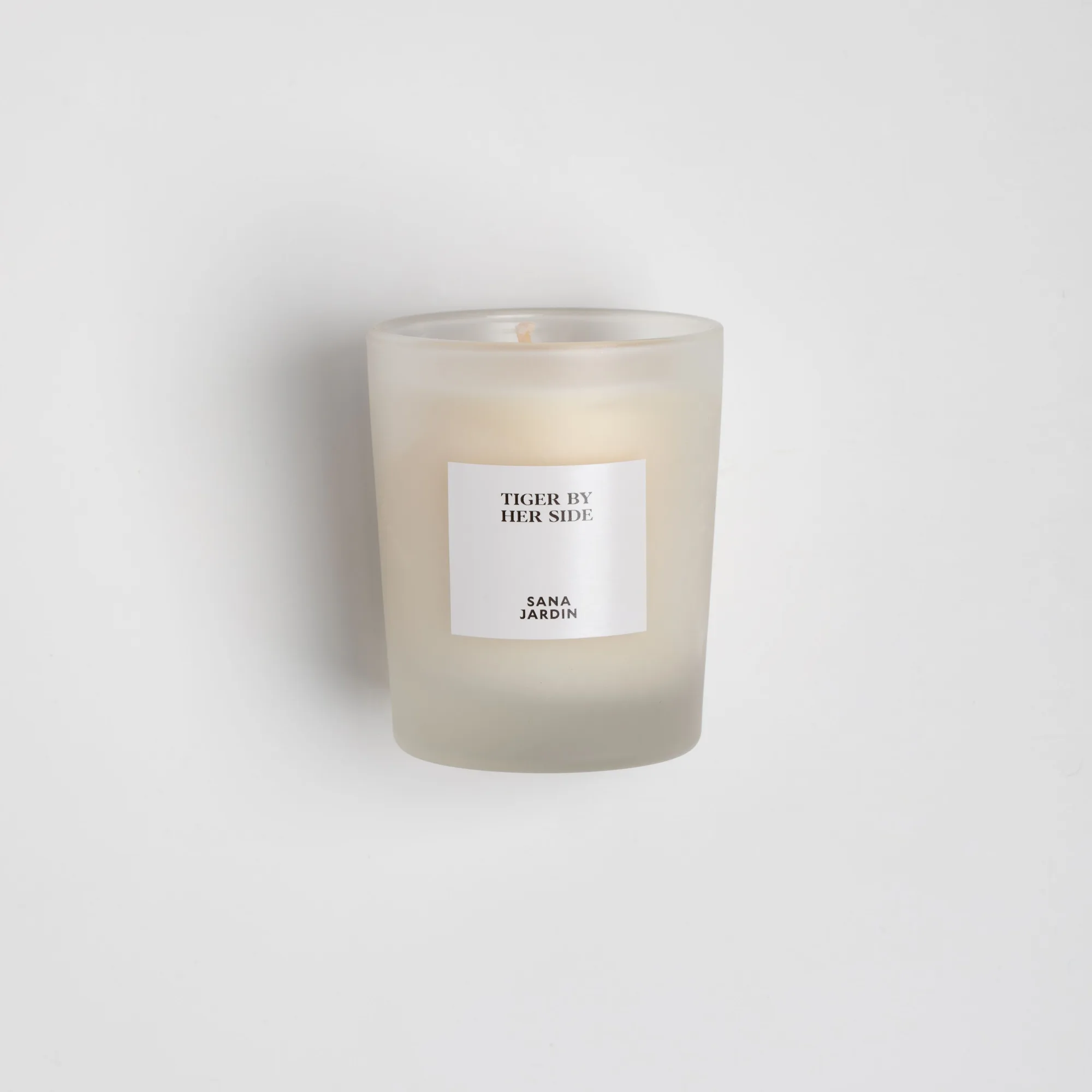 The Best Sana Jardin Candles for a Cozy Night In: Top Scents Reviewed