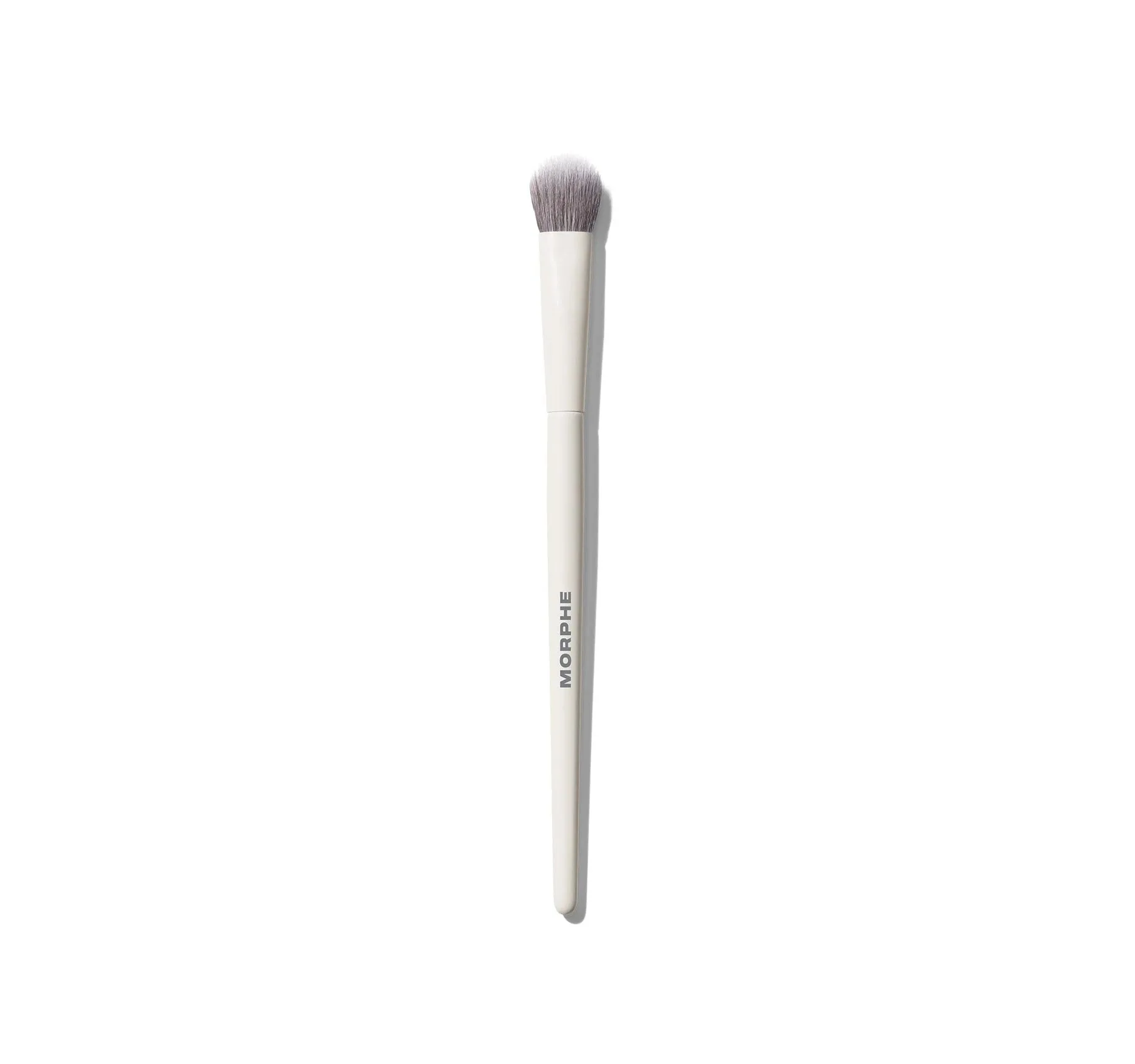 The Best Makeup Brushes for Applying Lip Mousse: A Complete Guide