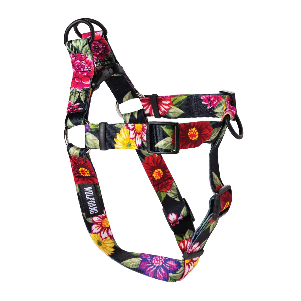 DarkFloral Dog Harness Review: Comfort and Control for Everyday Walks