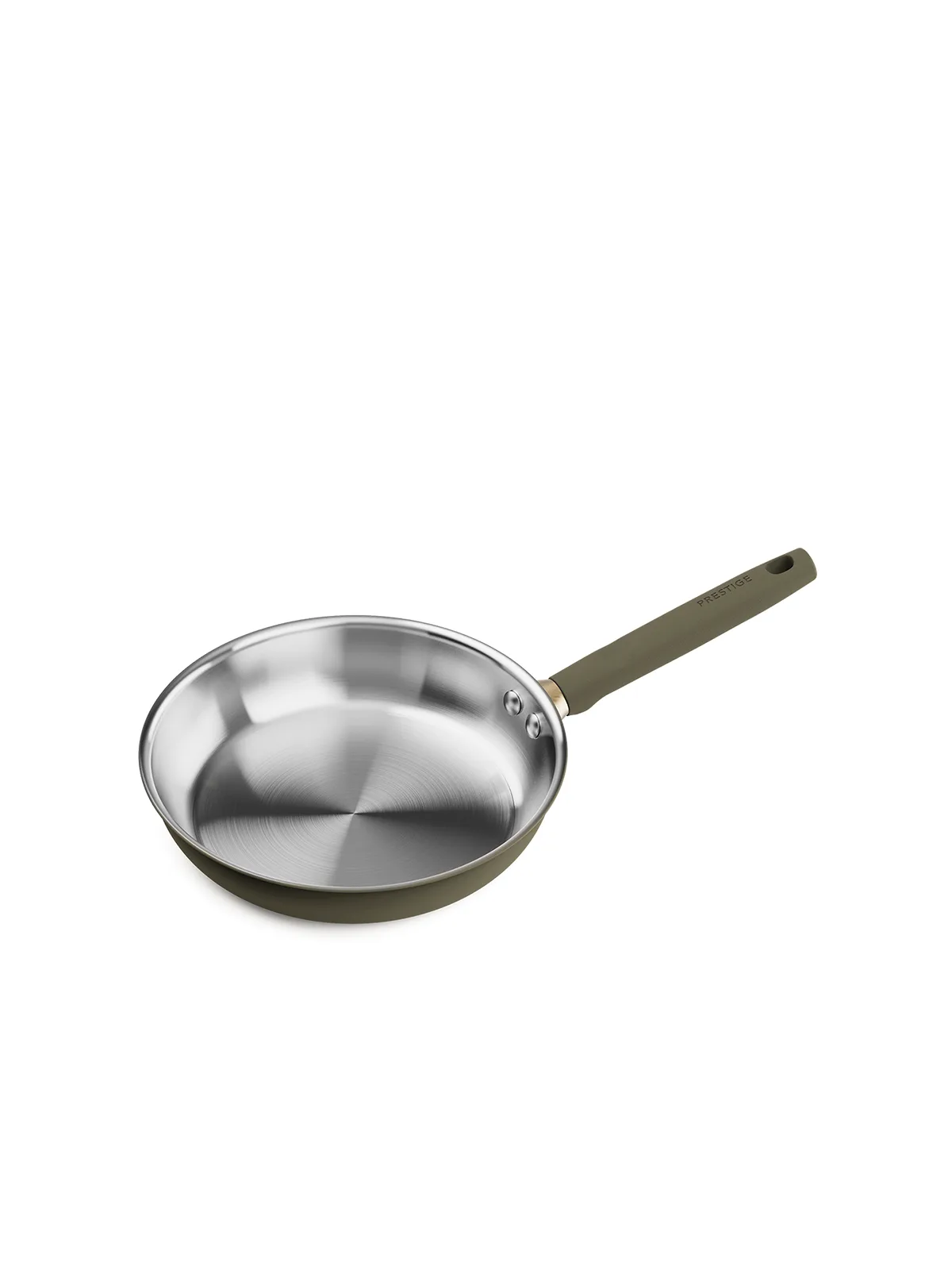 Poêle antiadhésive ou inox : laquelle choisir ?