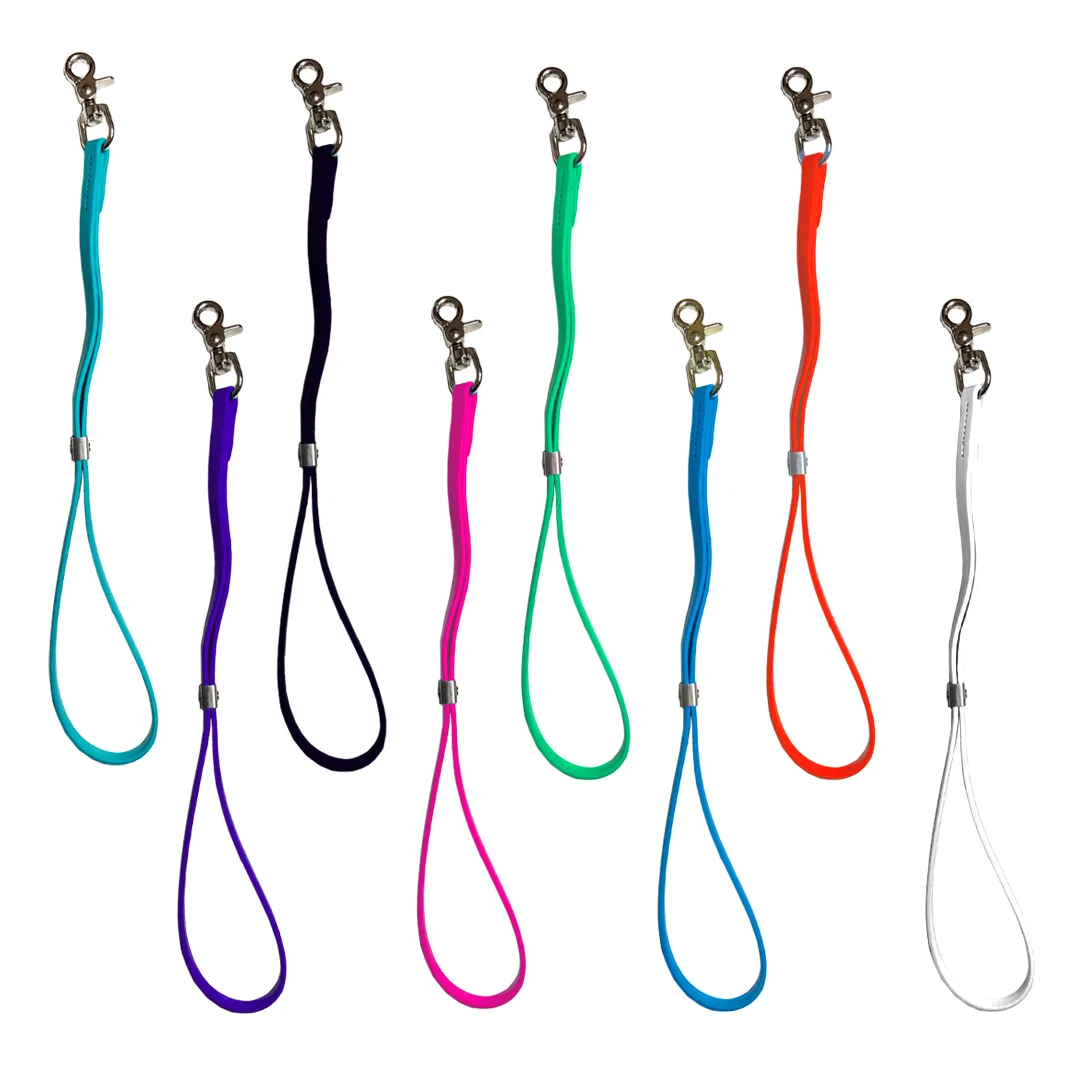 Alpha Classic Grooming Loop vs. AXL: Which Noose Fits?