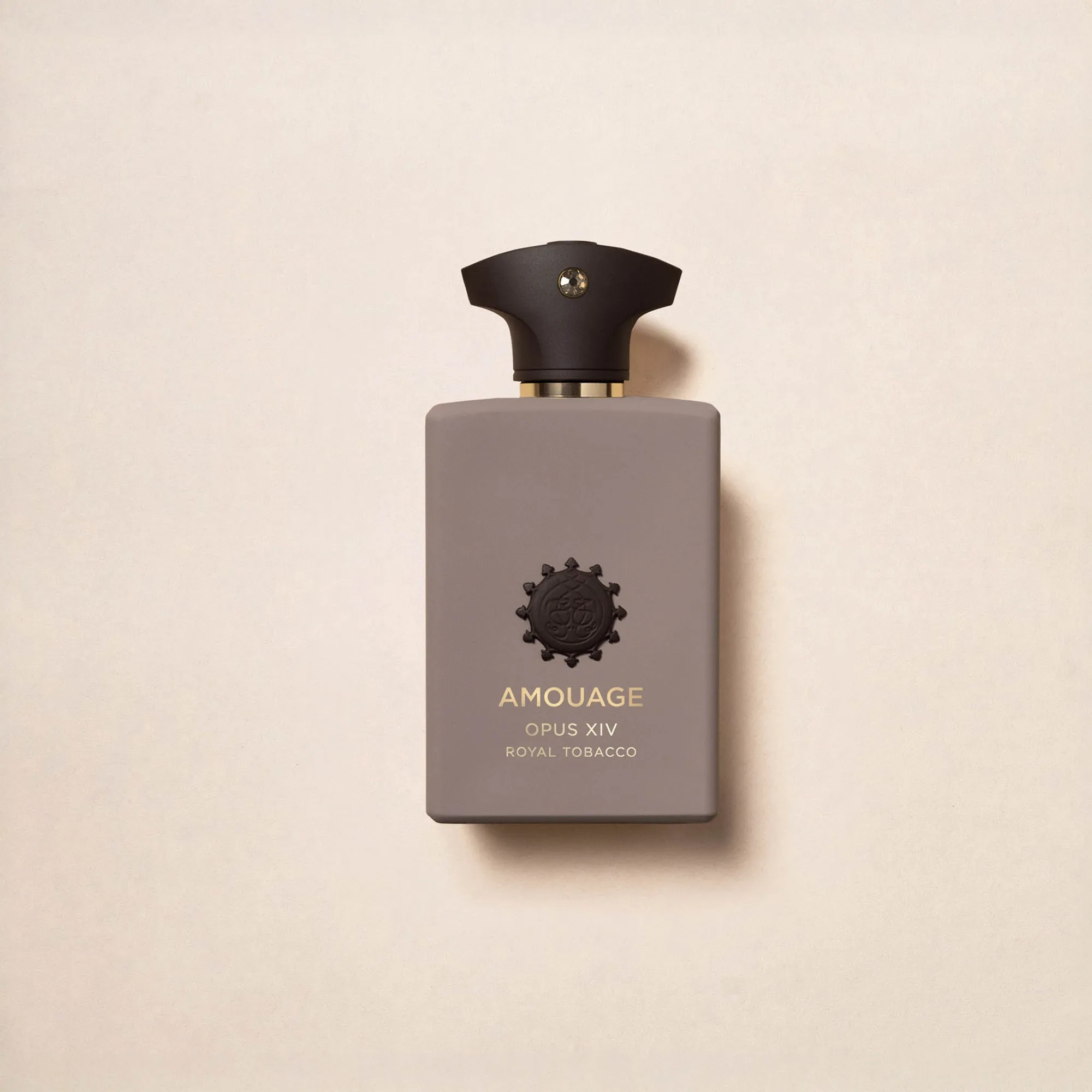 The Evolution of Oud Perfumery: From Traditional Attar to Modern EDP
