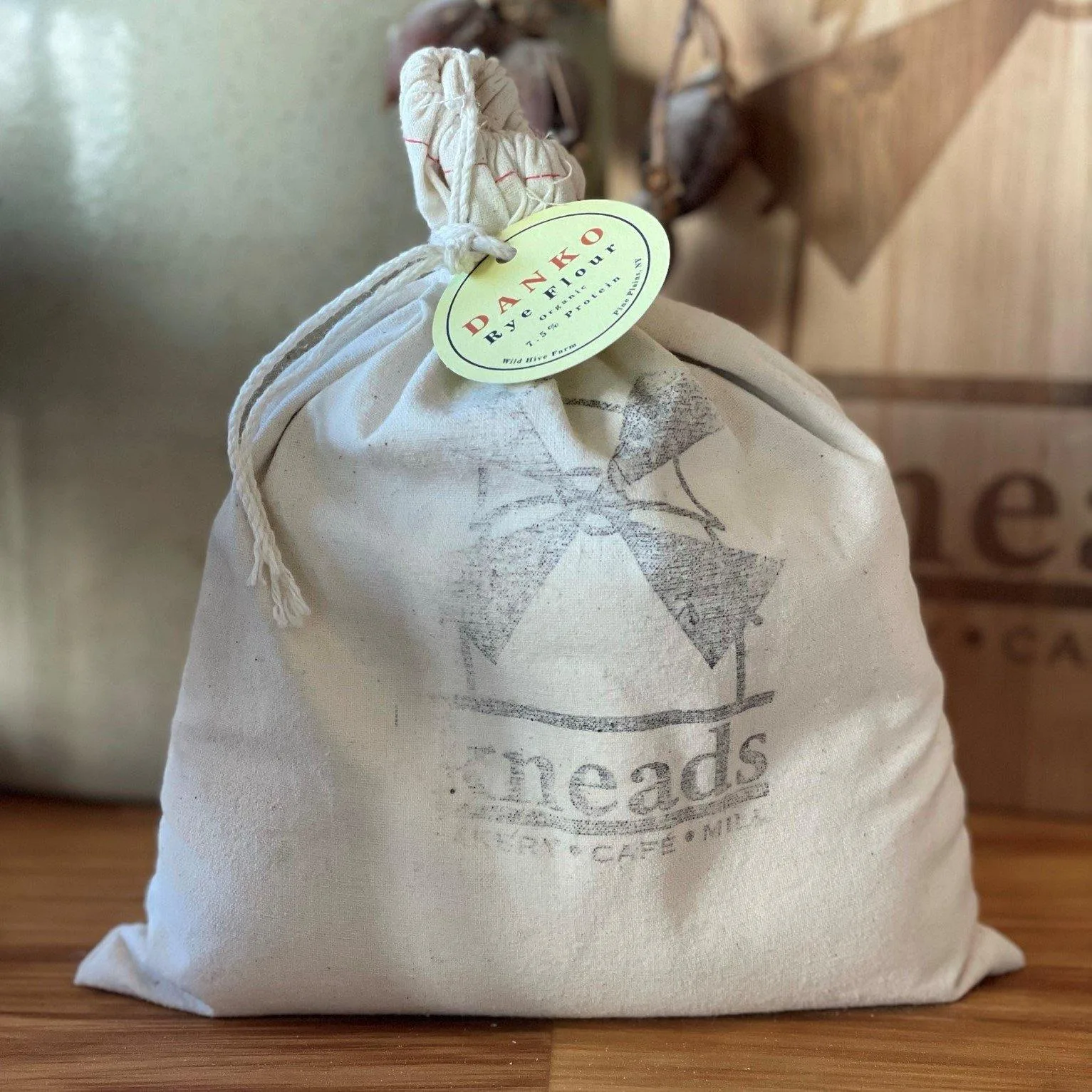 Rye vs Spelt Flour: Which Whole Grain Should You Bake With?