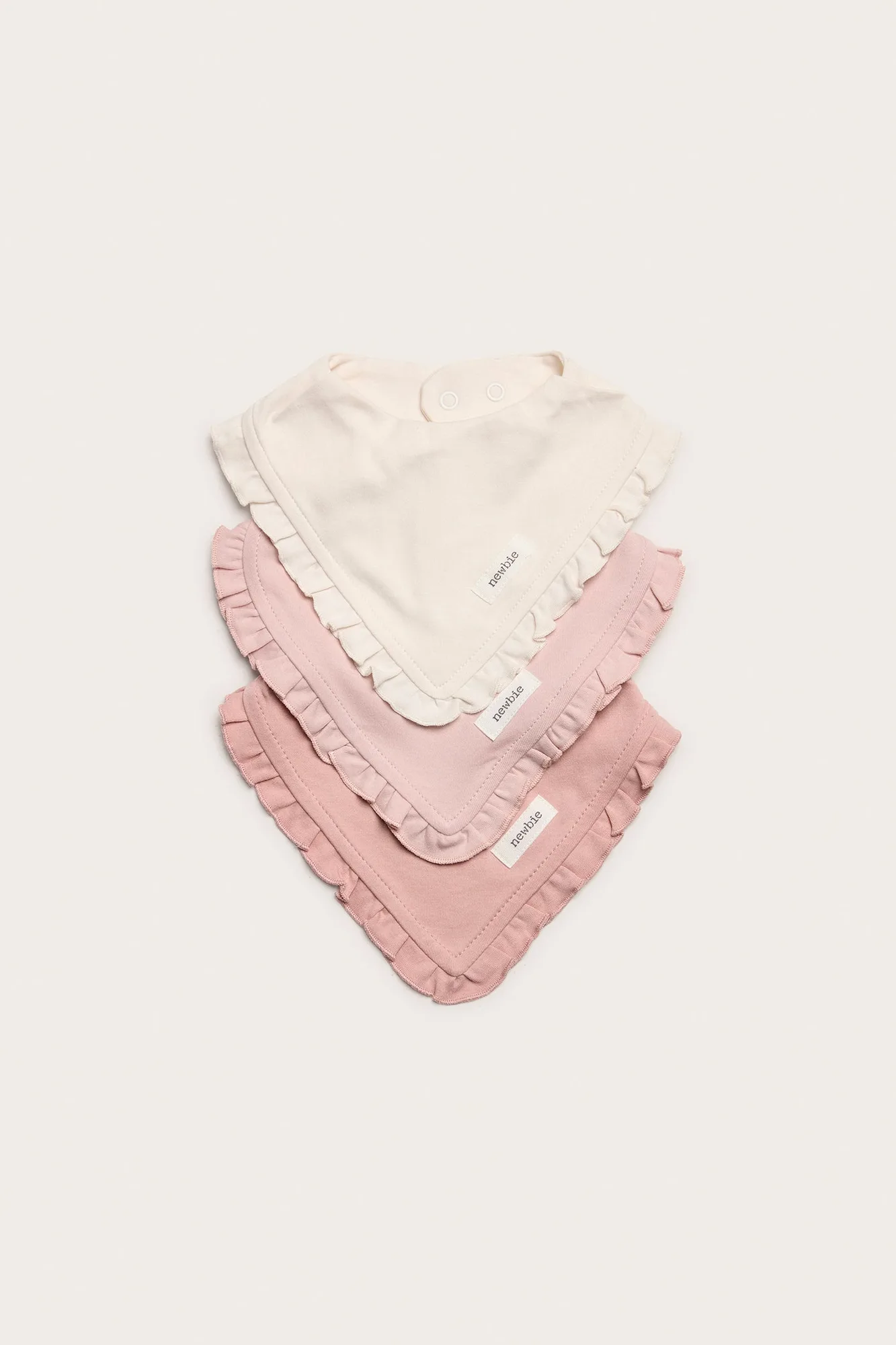 How to Keep Baby Bibs Clean and Stain-Free