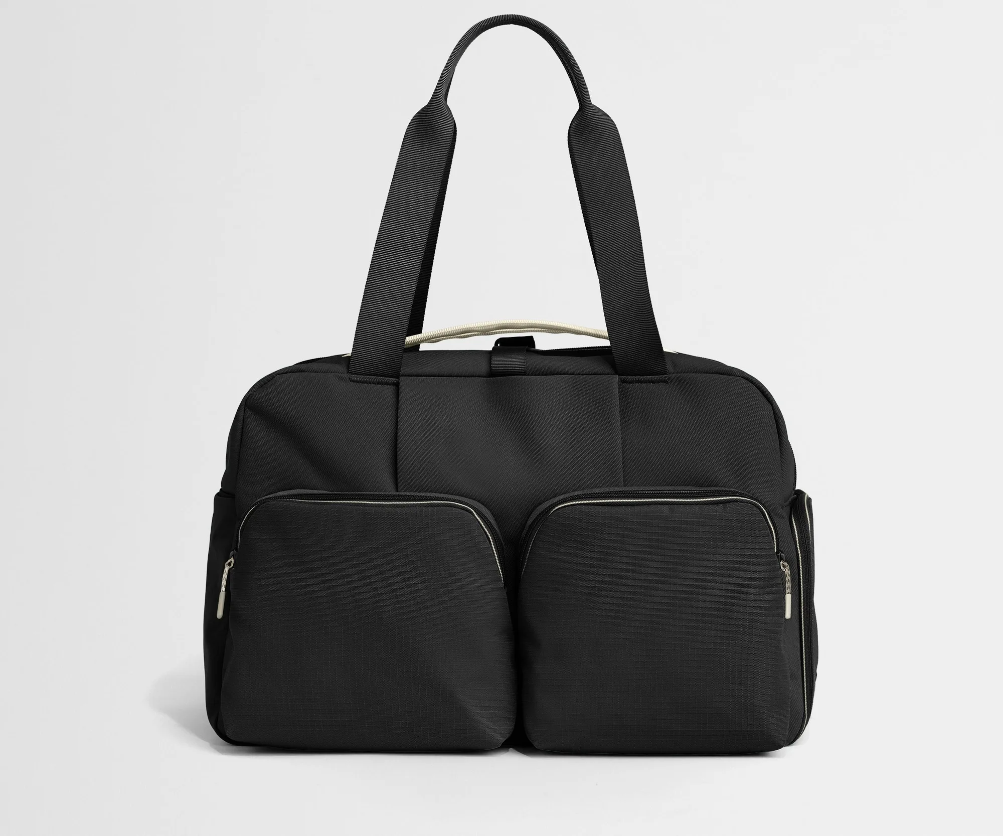 How to Pack a Gym Bag for Work and Workouts