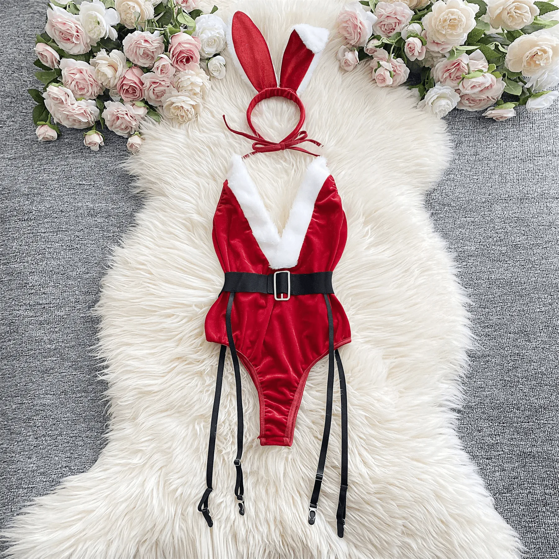 Velvet Bodysuits vs. Satin Sets: Winter Warmth