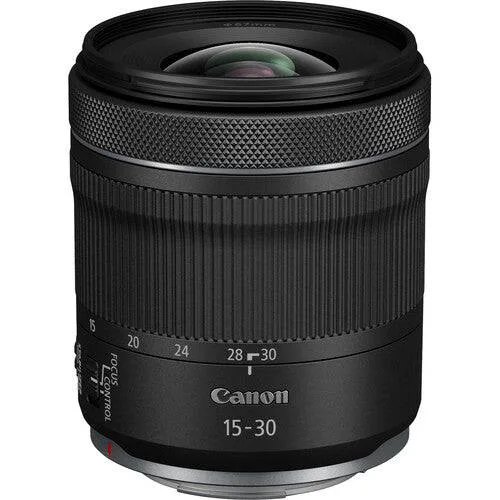 Canon RF 15-30mm vs. RF 24mm: Welches Weitwinkelobjektiv?