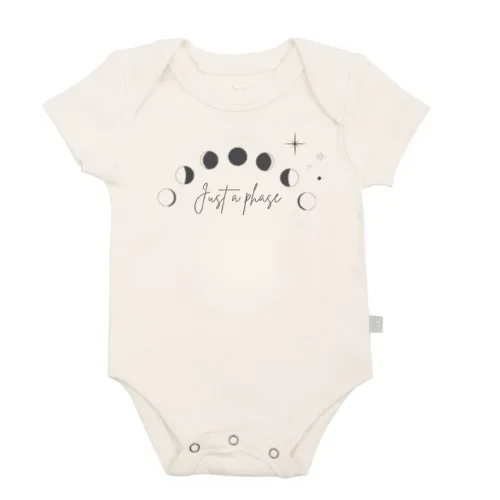 Porque os bebés adoram bodies com gráficos: conforto e estilo