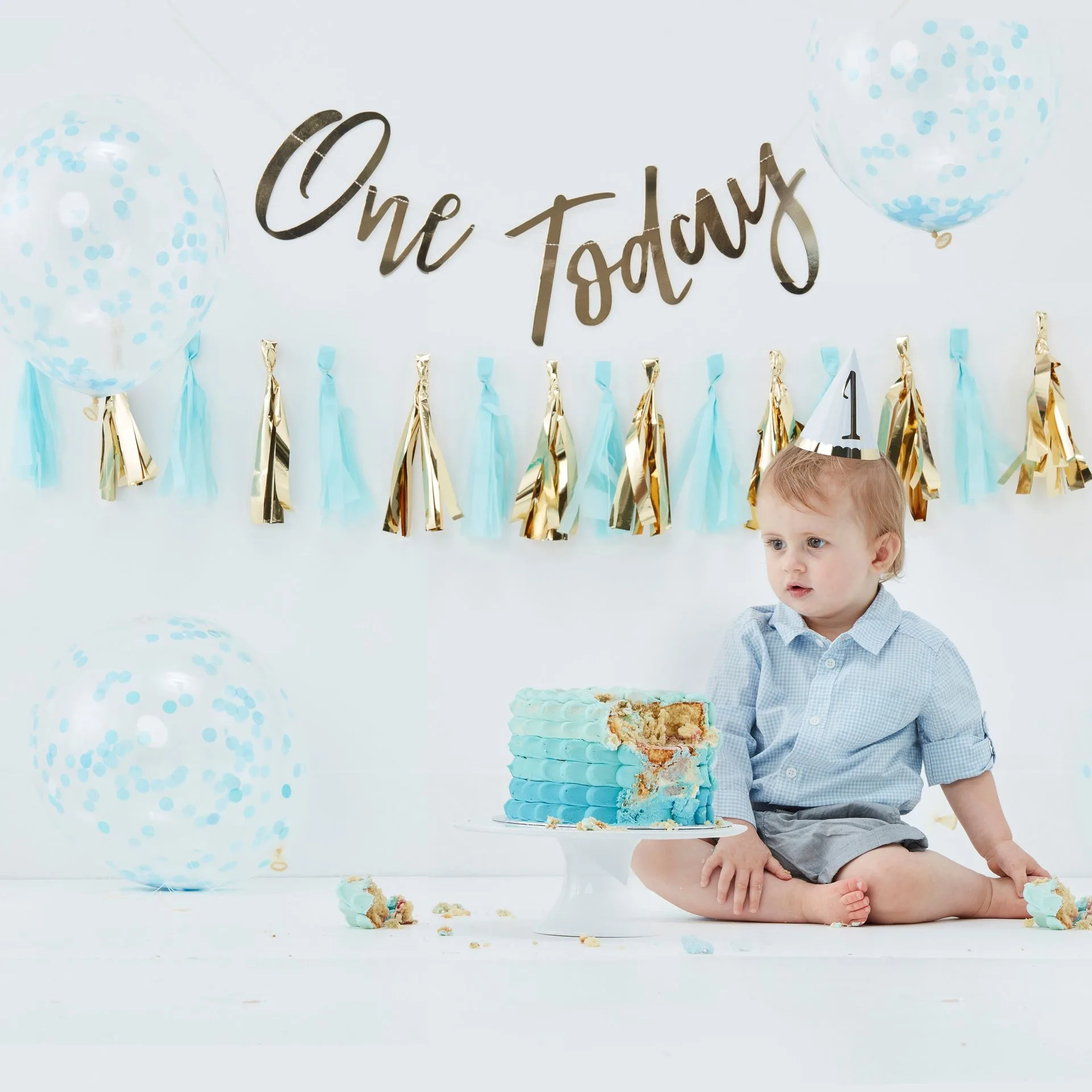 The Role of Bunting in Modern Party Decor: Trends & Ideas for 2025