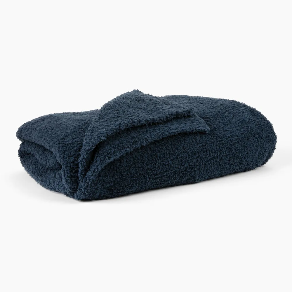 How to Clean and Care for Your Velvet Weighted Blanket: Washing and Maintenance Tips