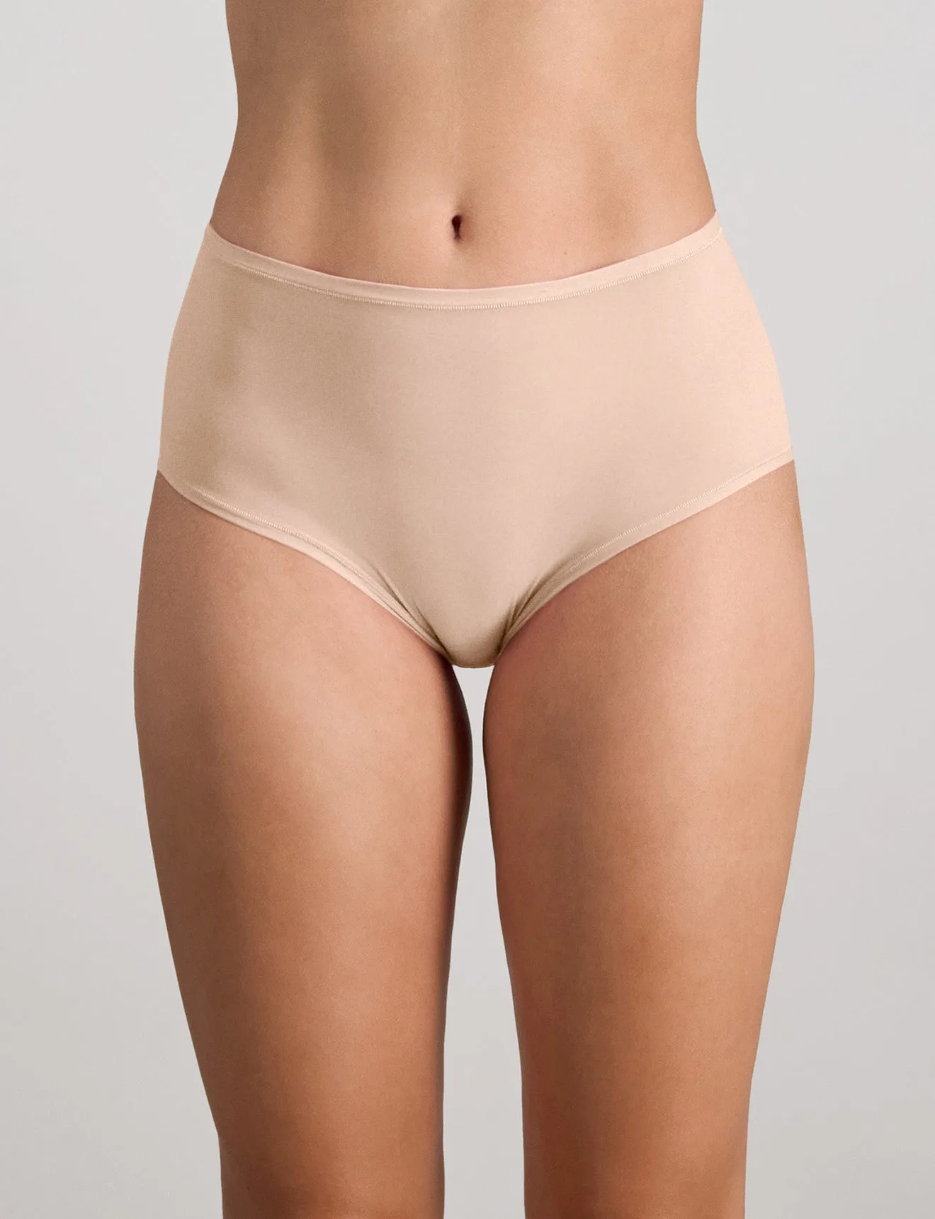 Slip Extra-Ordinary Full Brief vs Brésilien Adaline : Guide de couverture