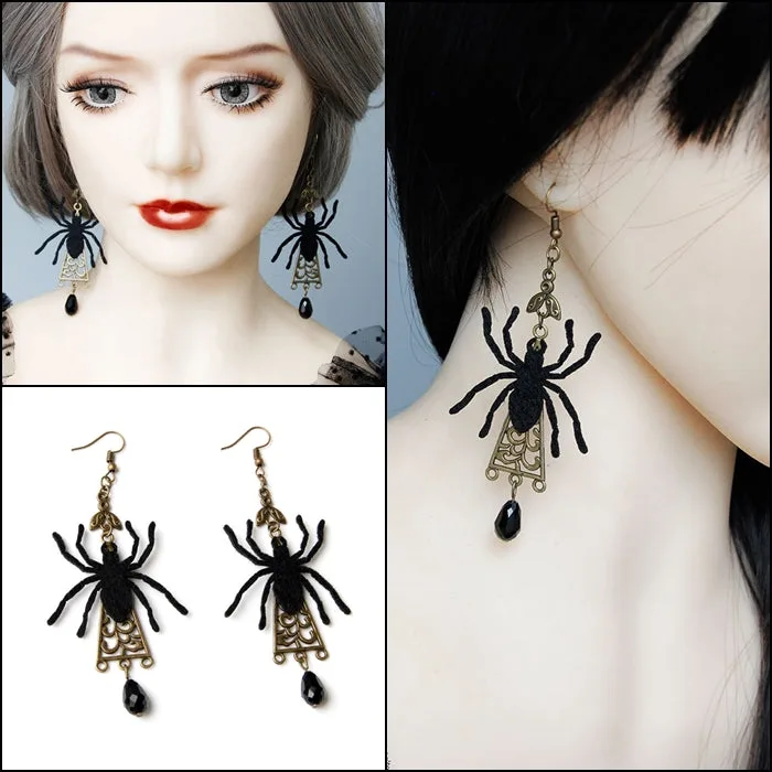 Pendientes de araña de Halloween: Añade un toque escalofriante a tu look