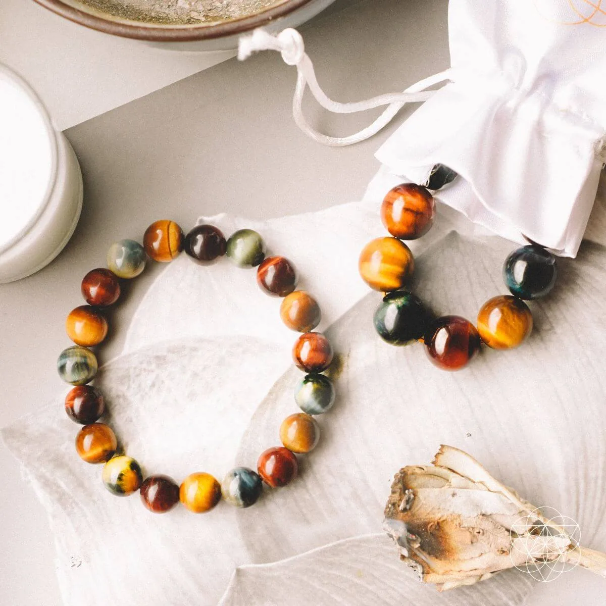 Crystal Jewelry Sets: How to Mix and Match Bracelets, Rings, and Necklaces for Maximum Manifestation