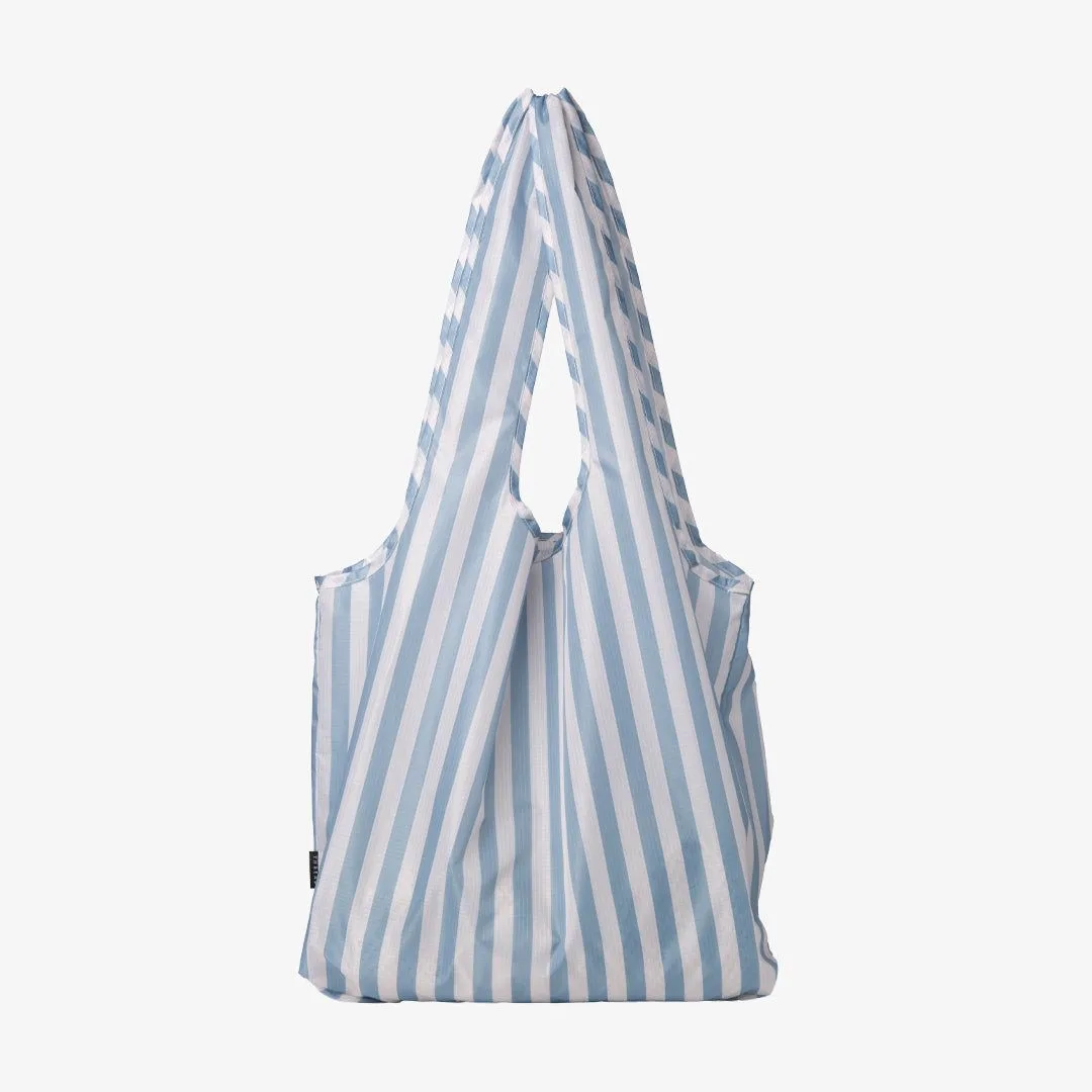 How to Pack a Utility Tote Bag for a Weekend Getaway: A Step-by-Step Guide
