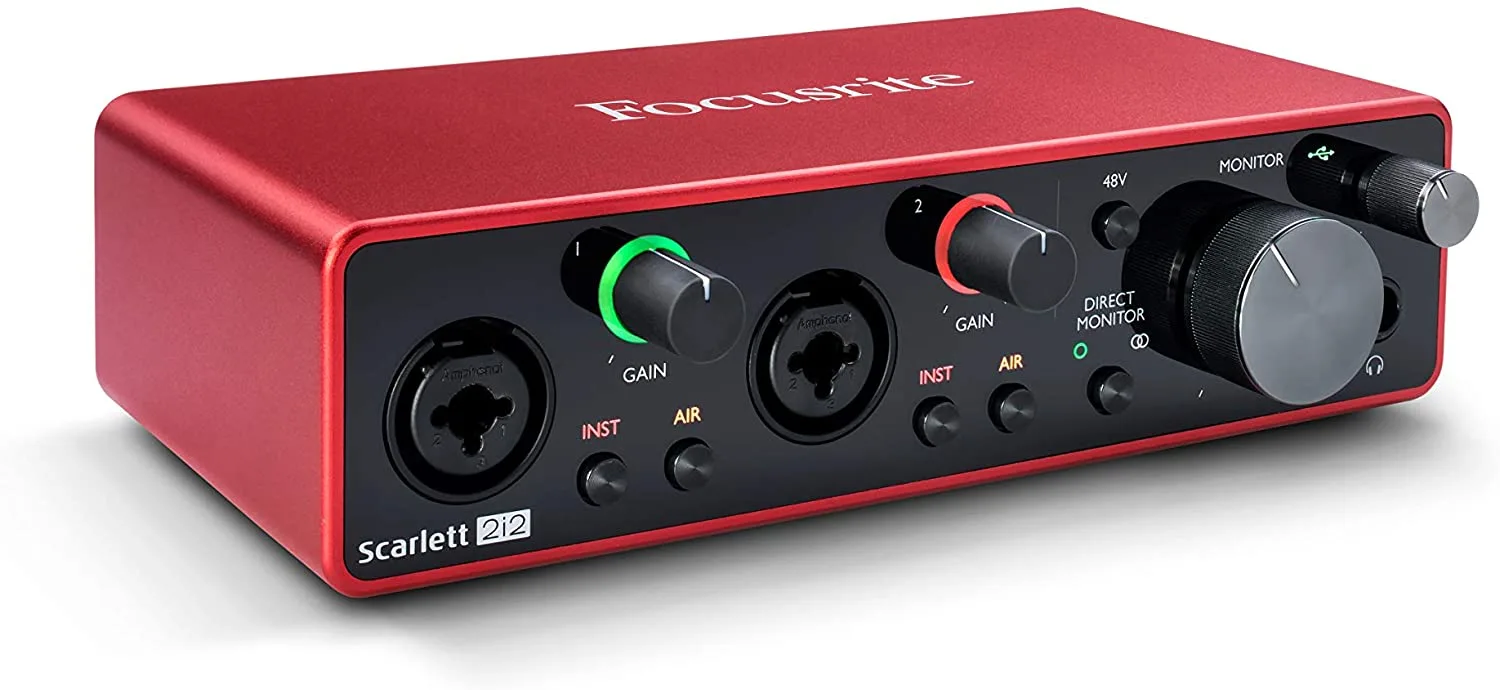 مقارنة Focusrite Scarlett 2i2 و4i4: أي واجهة صوتية تناسبك؟