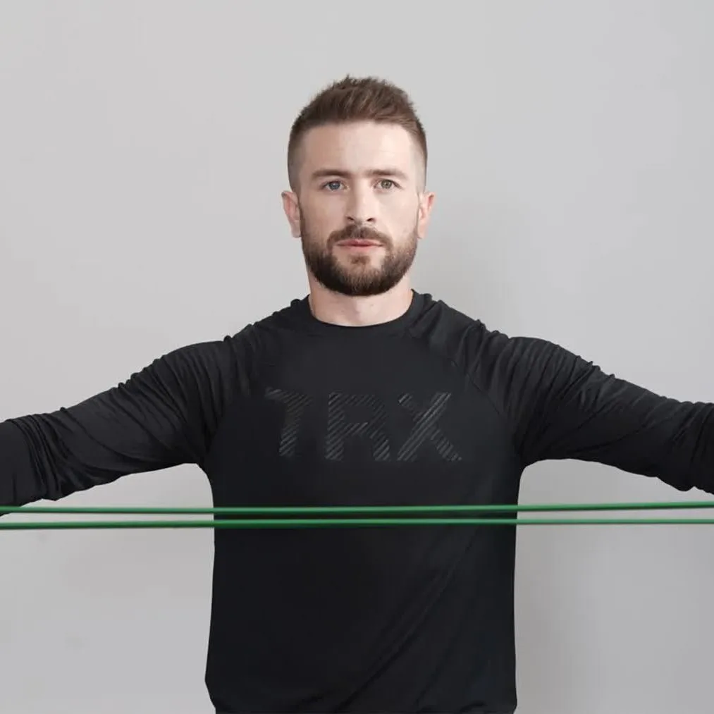 TRX Performance Top vs Logo Hoodie per l'allenamento