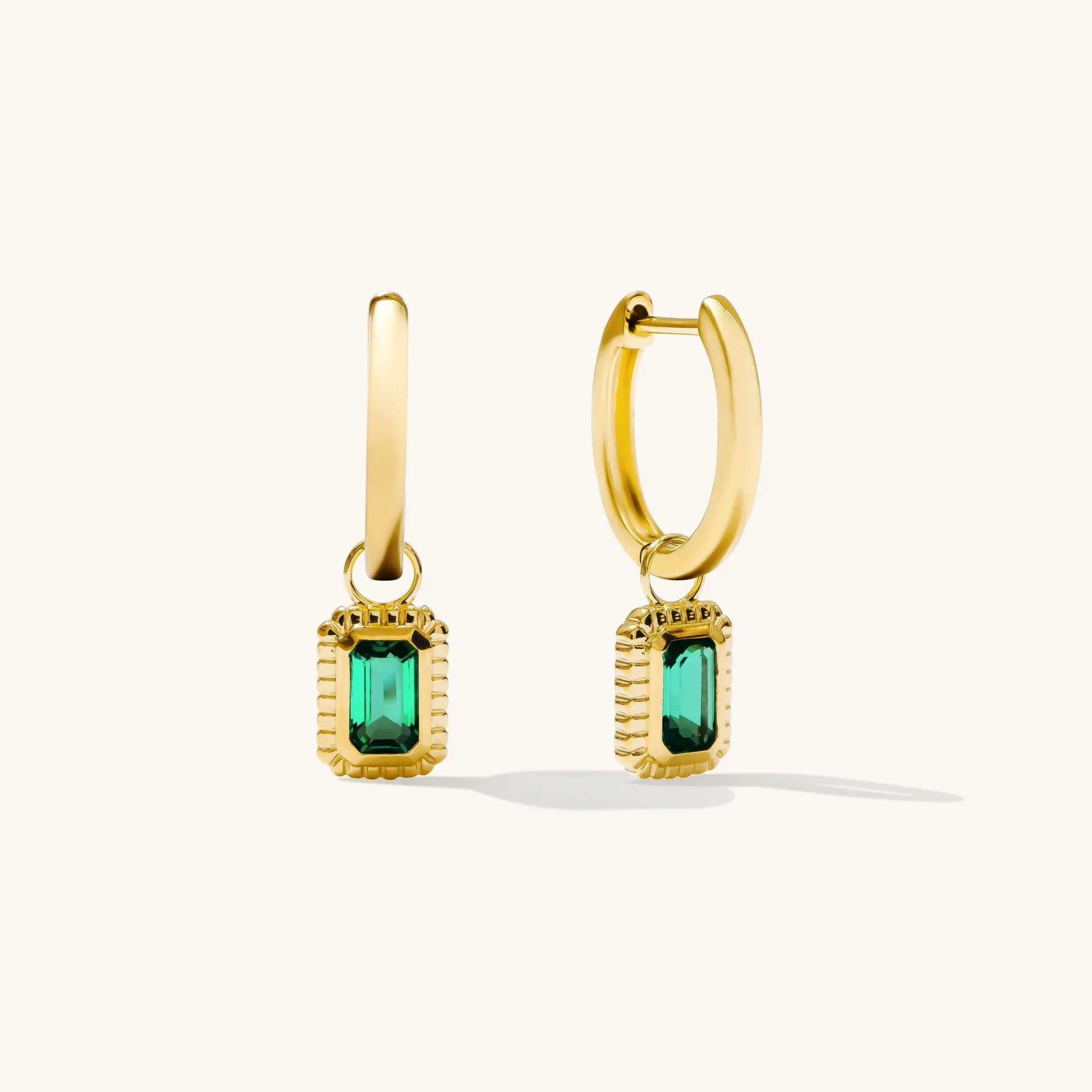 Top 5 Dainty Earring Styles for Everyday Wear