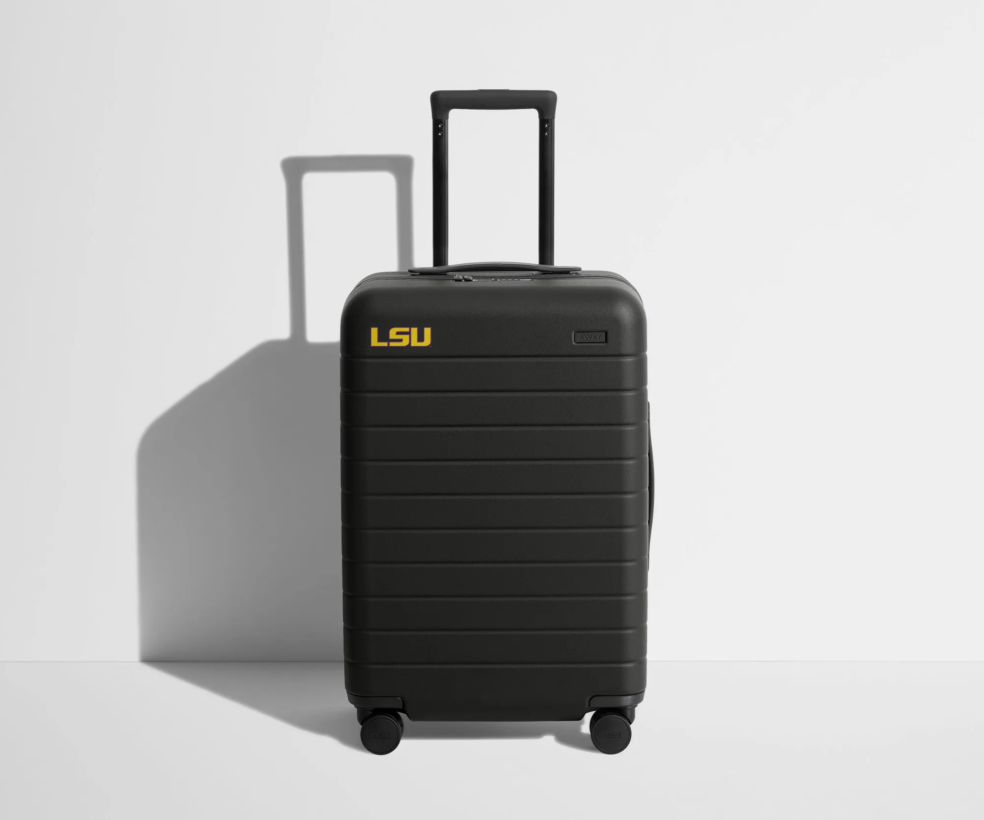حقيبة العجلات الأكبر الجامعية LSU ®