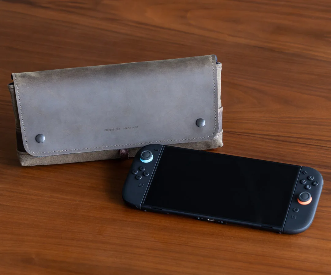 Qué cabe en una funda CitySlicker para Switch 2