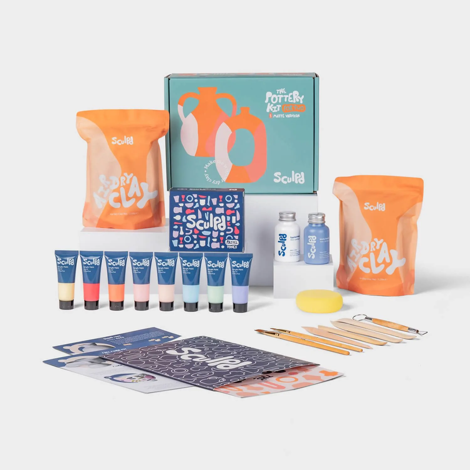 Paint Set vs. Paint Pens for Pottery: Which Gives You Better Detail?