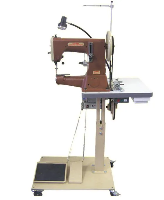 ماكينة الخياطة الجلدية Cobra Class 3: الميزات والإعداد