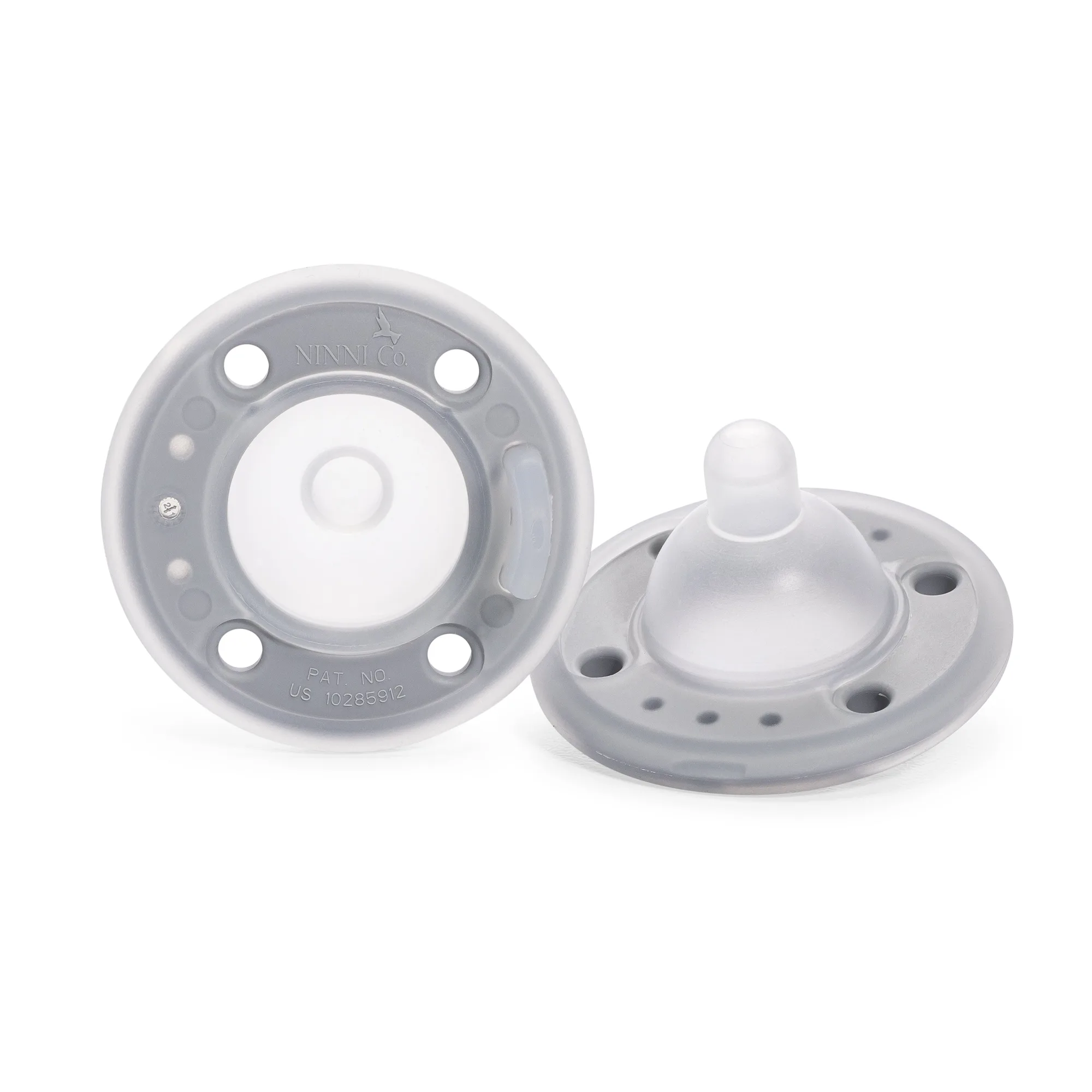 When to Replace Your Baby’s Pacifier: A Lifespan Guide Based on Wear, Age, and Safety Standards