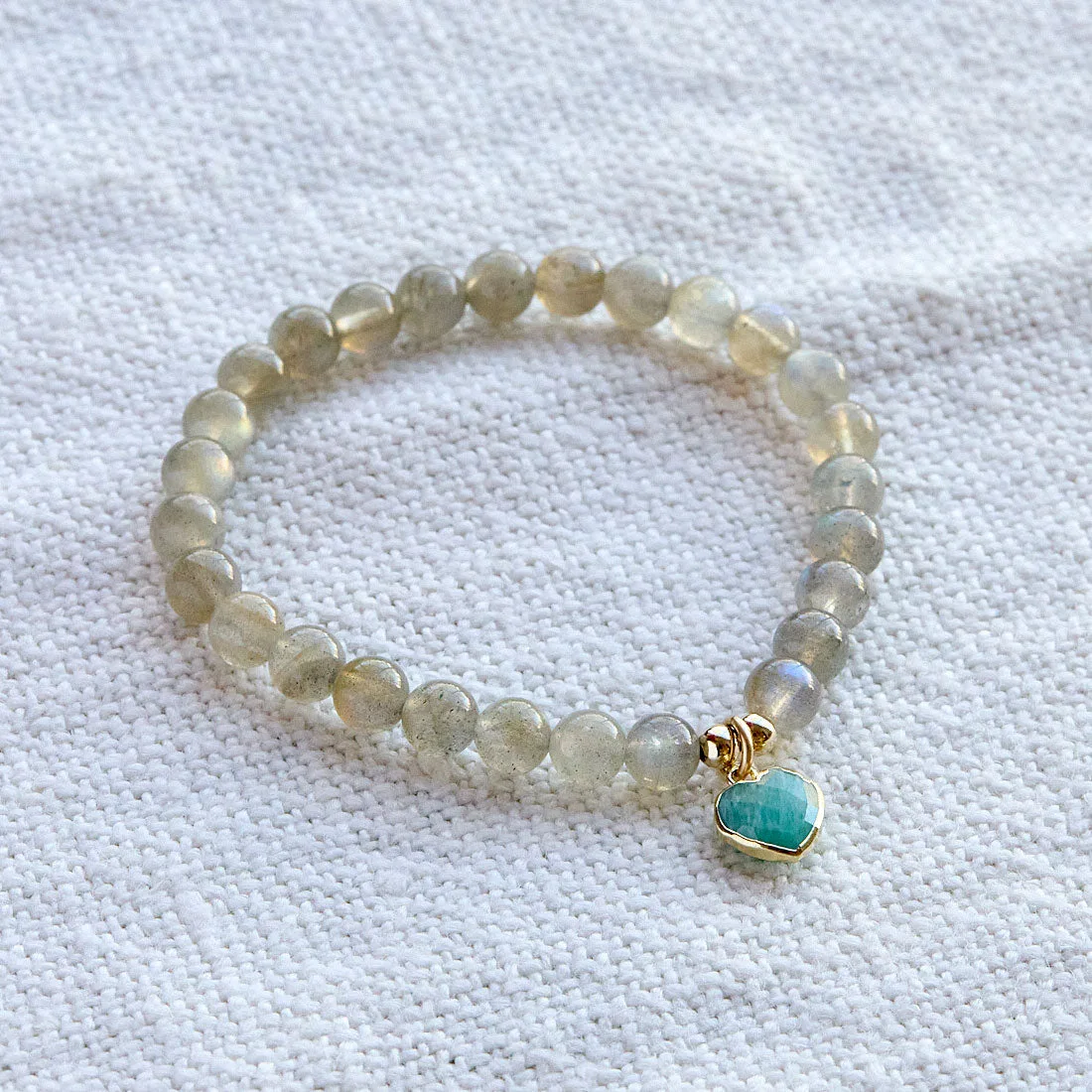 Pulsera Love Lifted Me: un símbolo de esperanza y fortaleza