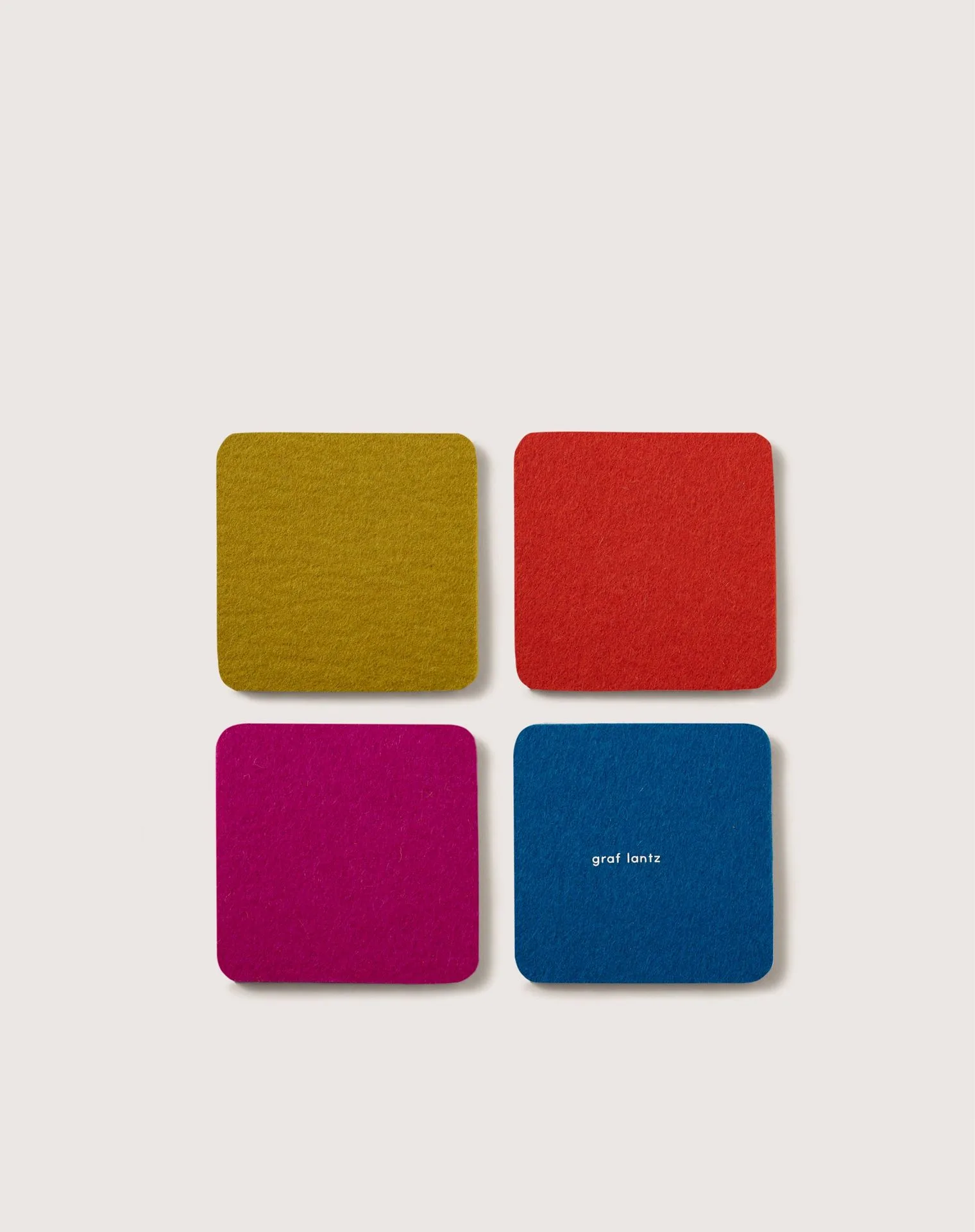 Merino Wool vs. Cotton Placemats: Which Is Better for Your Dining Table?
